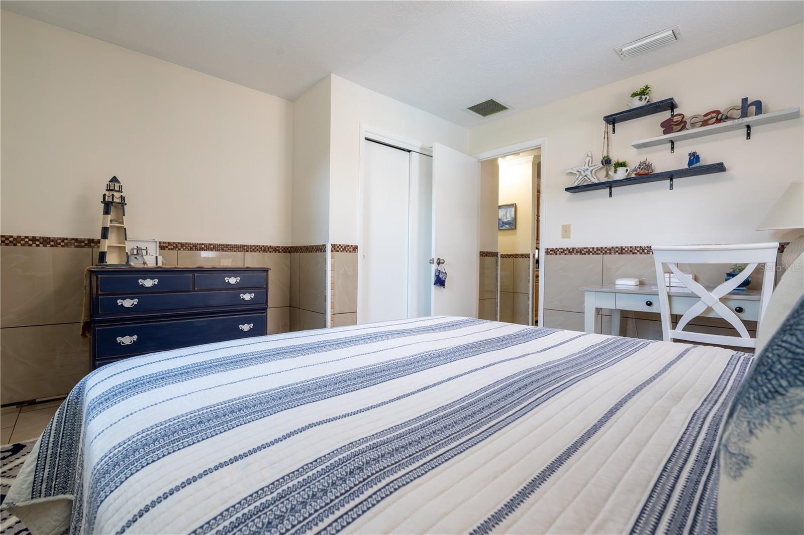 PINEHURST PARK REP OF - Residential Lease