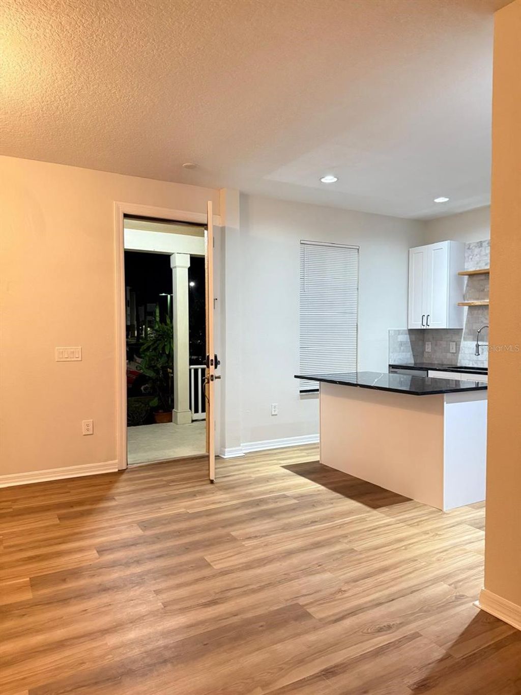 Photo of 4132 Hunters Park Lane, Orlando, FL 32837 (MLS # S5148470)