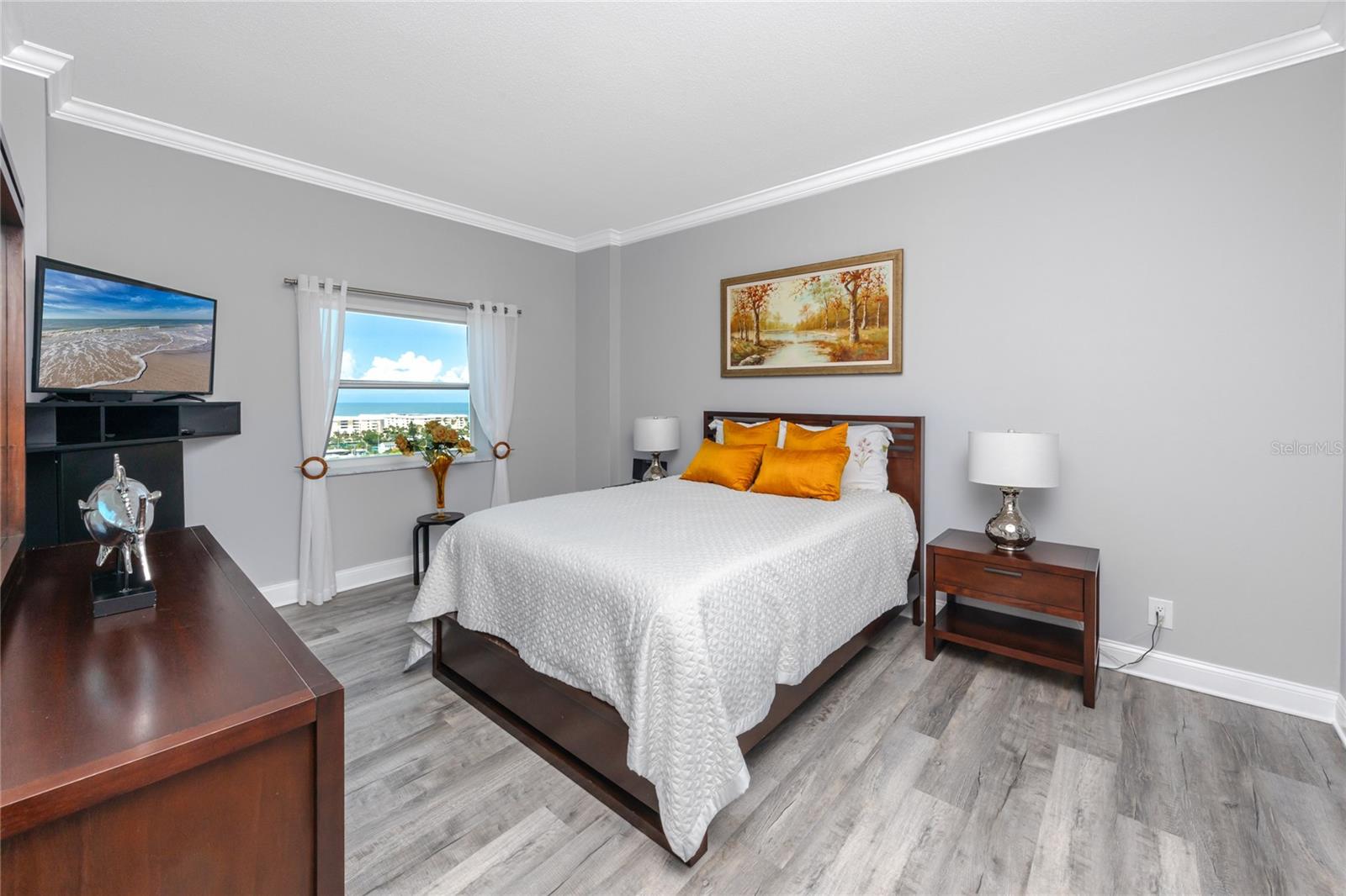 THREE PALMS POINTE CONDO - Residential
