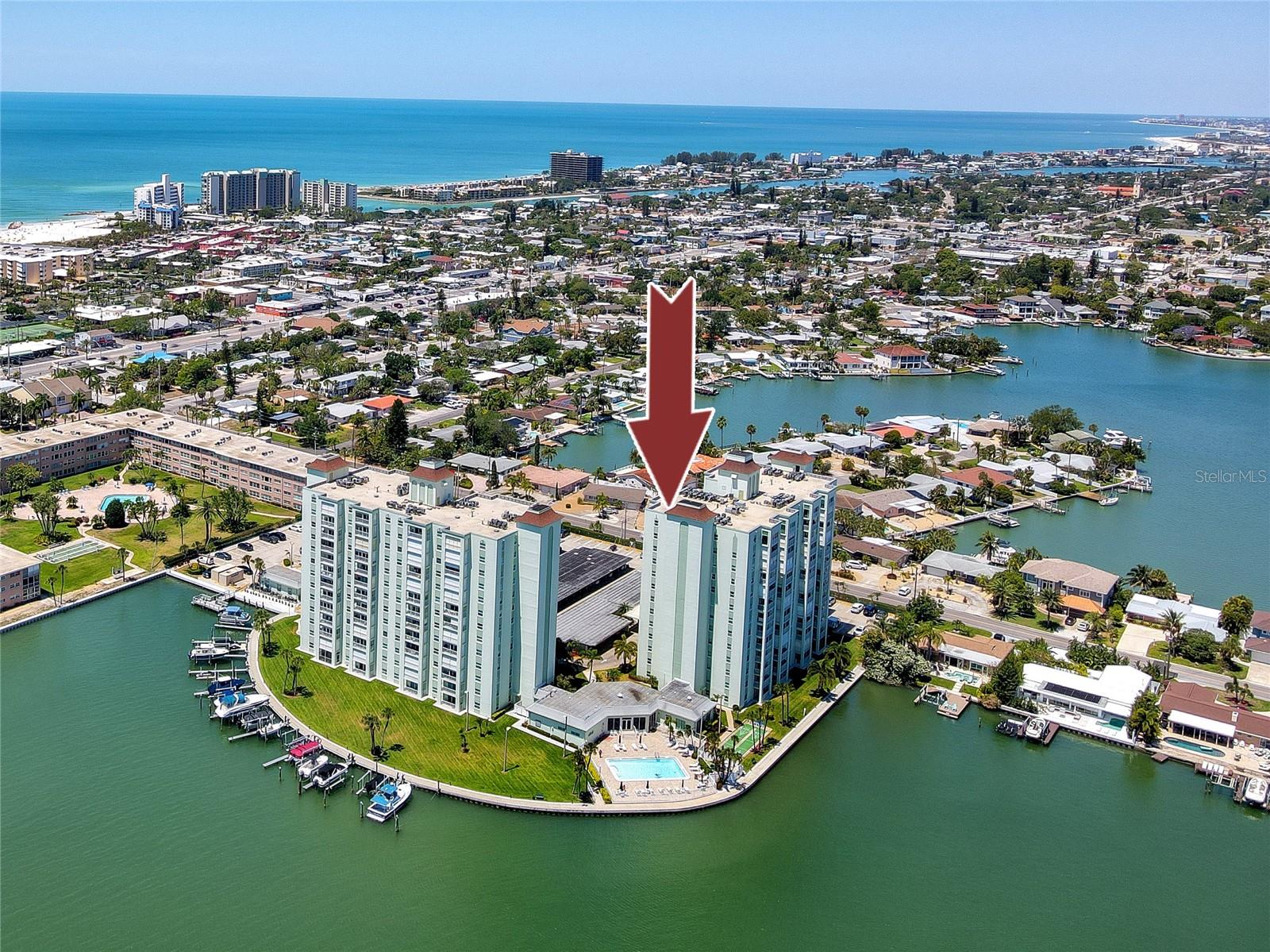 THREE PALMS POINTE CONDO - Residential