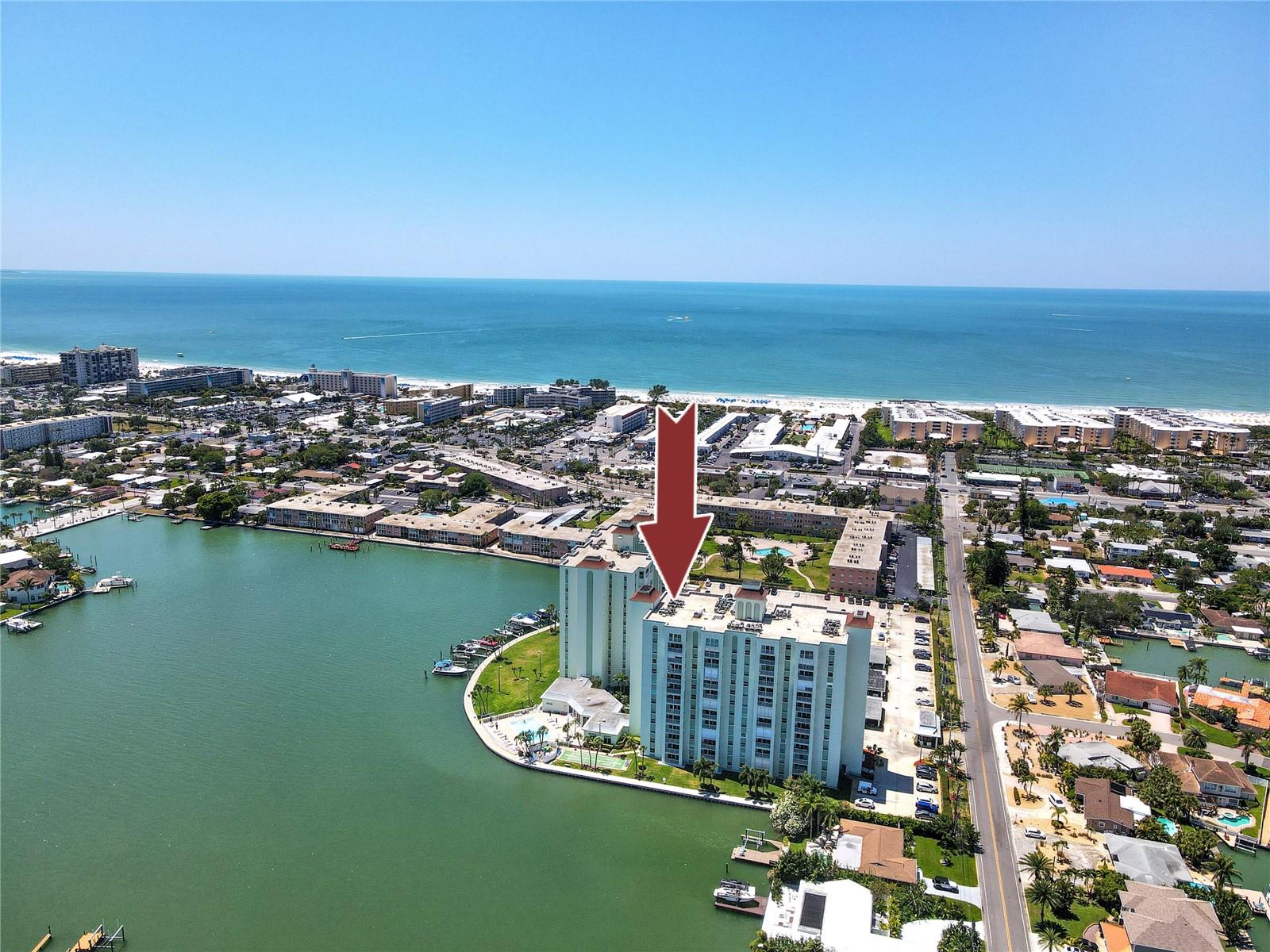 THREE PALMS POINTE CONDO - Residential