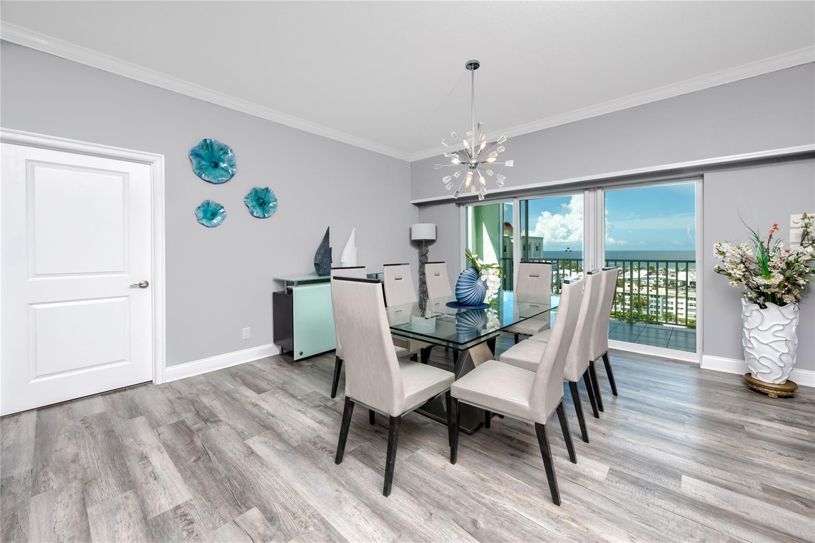 THREE PALMS POINTE CONDO - Residential