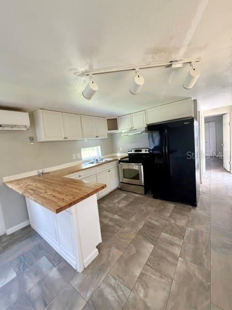 Photo of 21307 Campbell Drive, Brooksville, FL 34601 (MLS # TB8539279)