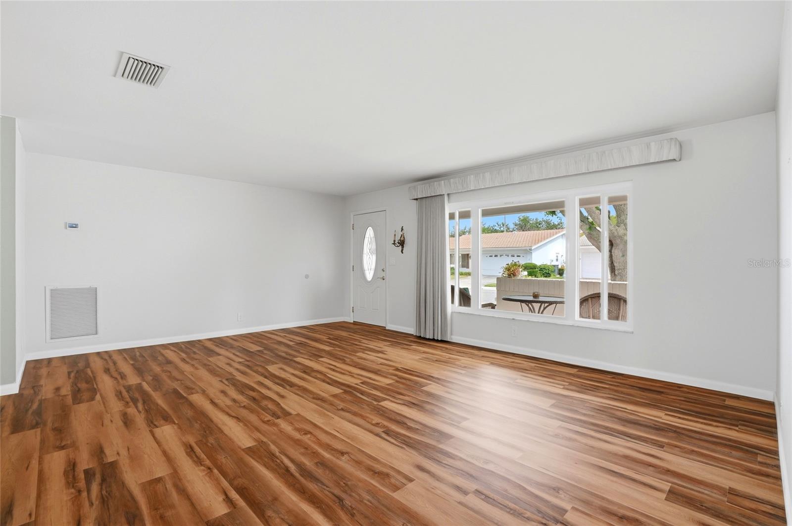 MAINLANDS OF TAMARAC BY THE GULF UNIT 5 PH 3 CONDO - Residential