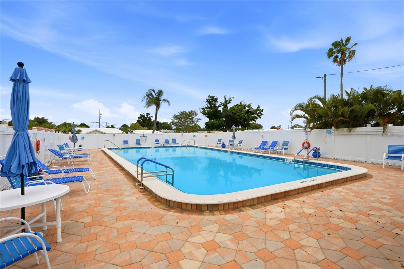 MAINLANDS OF TAMARAC BY THE GULF UNIT 5 PH 3 CONDO - Residential