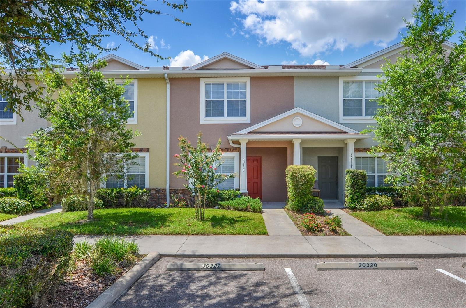 View WESLEY CHAPEL, FL 33543 townhome