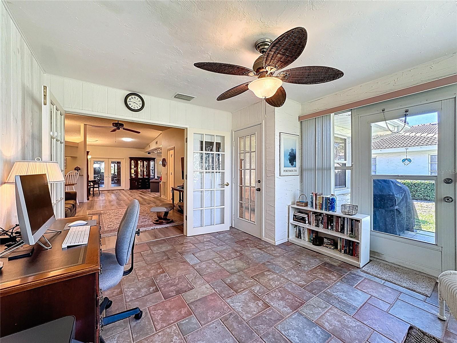 GARDEN LAKES VILLAS SEC 1 - Residential