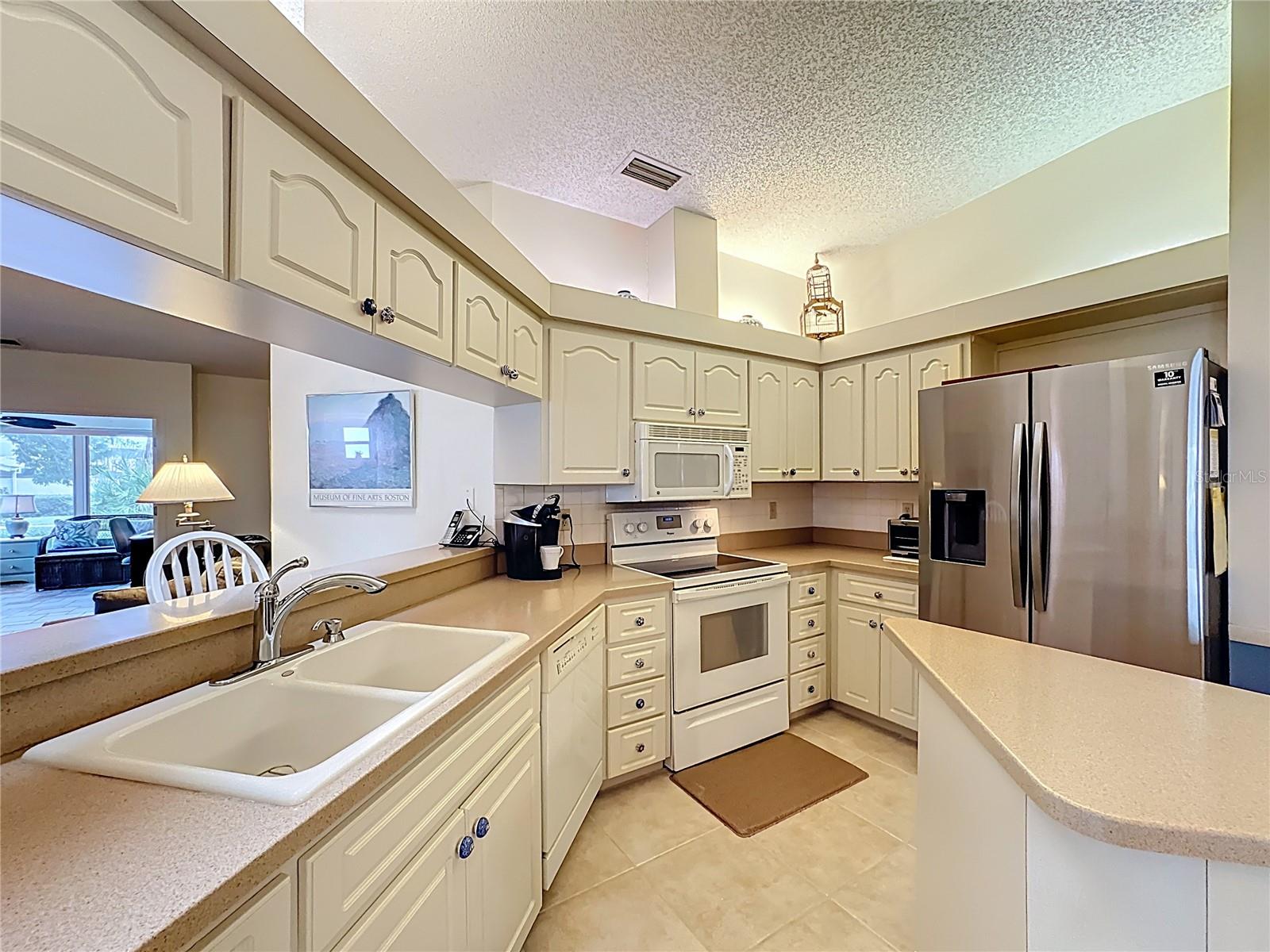 GARDEN LAKES VILLAS SEC 1 - Residential