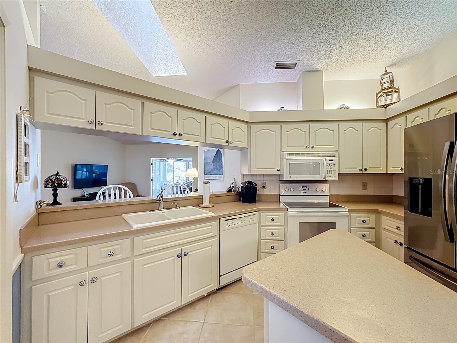 GARDEN LAKES VILLAS SEC 1 - Residential