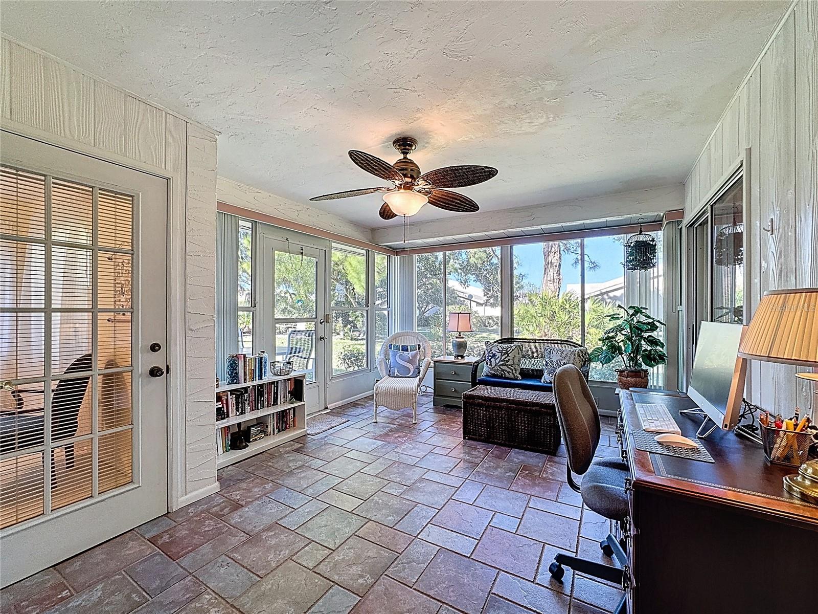 GARDEN LAKES VILLAS SEC 1 - Residential