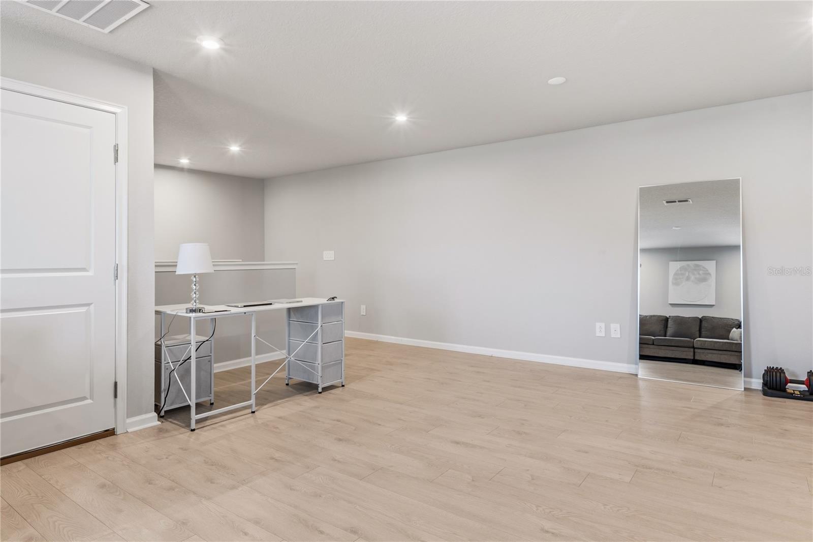 VOLANTI PH 2 - Residential