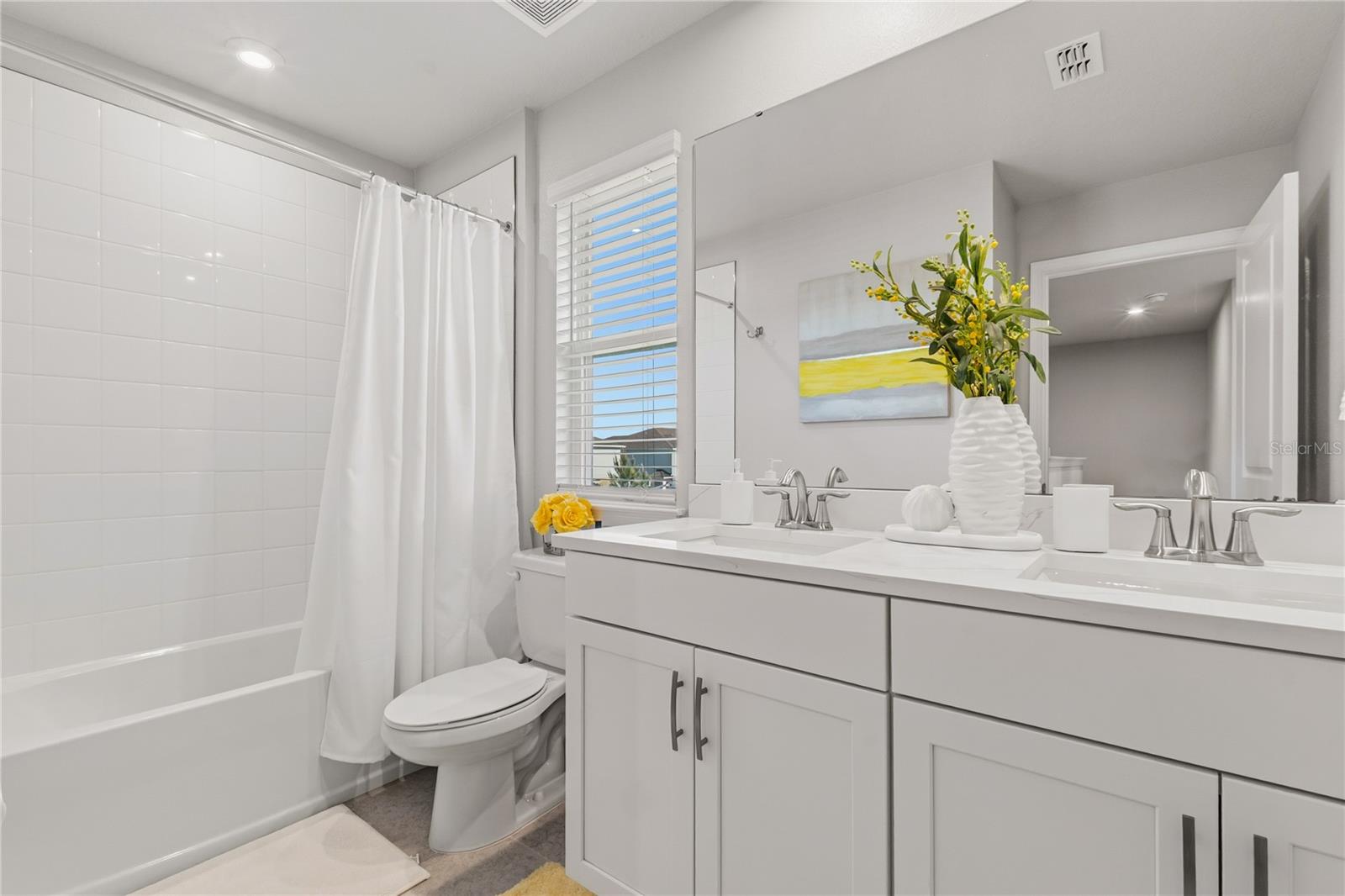 VOLANTI PH 2 - Residential