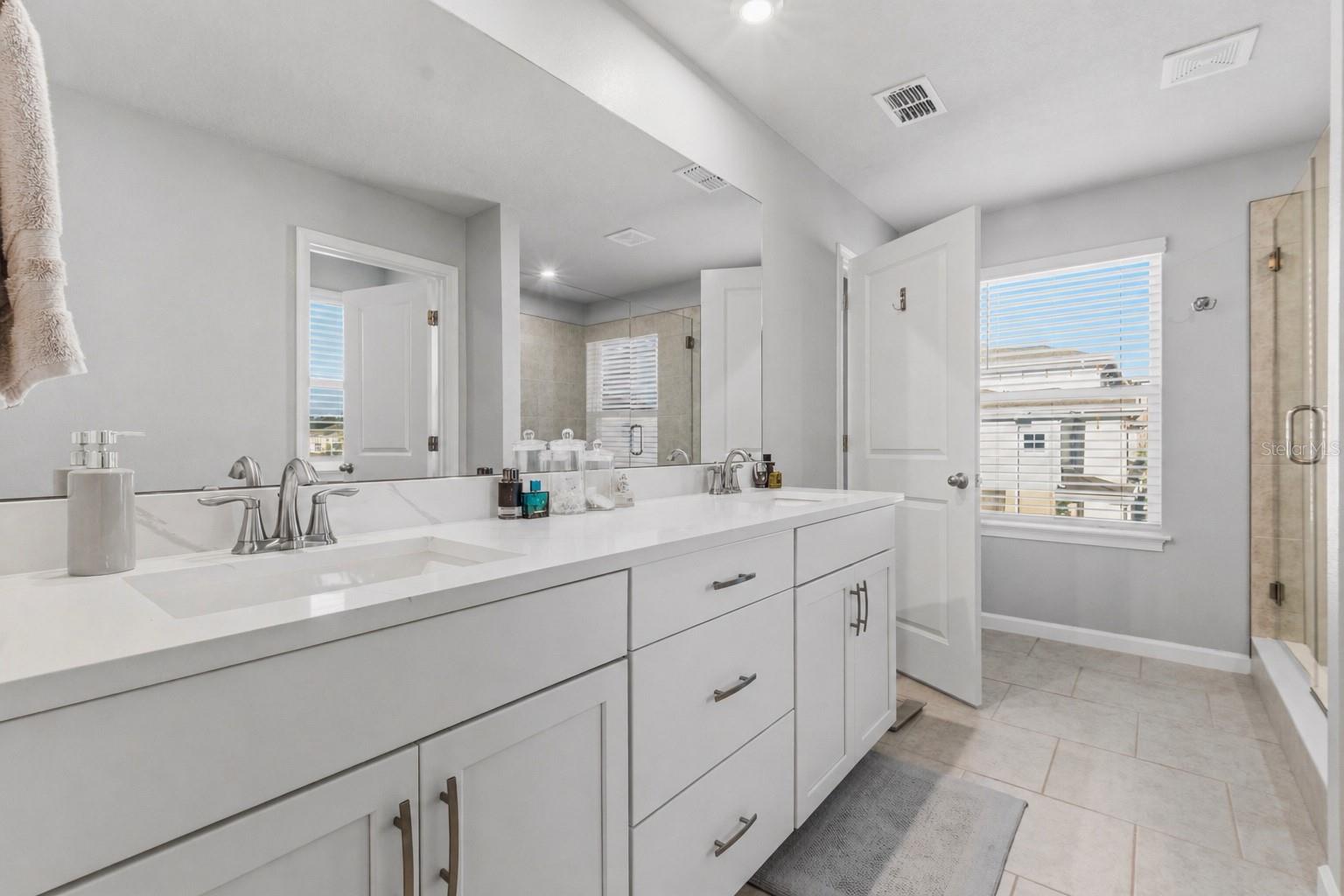 VOLANTI PH 2 - Residential