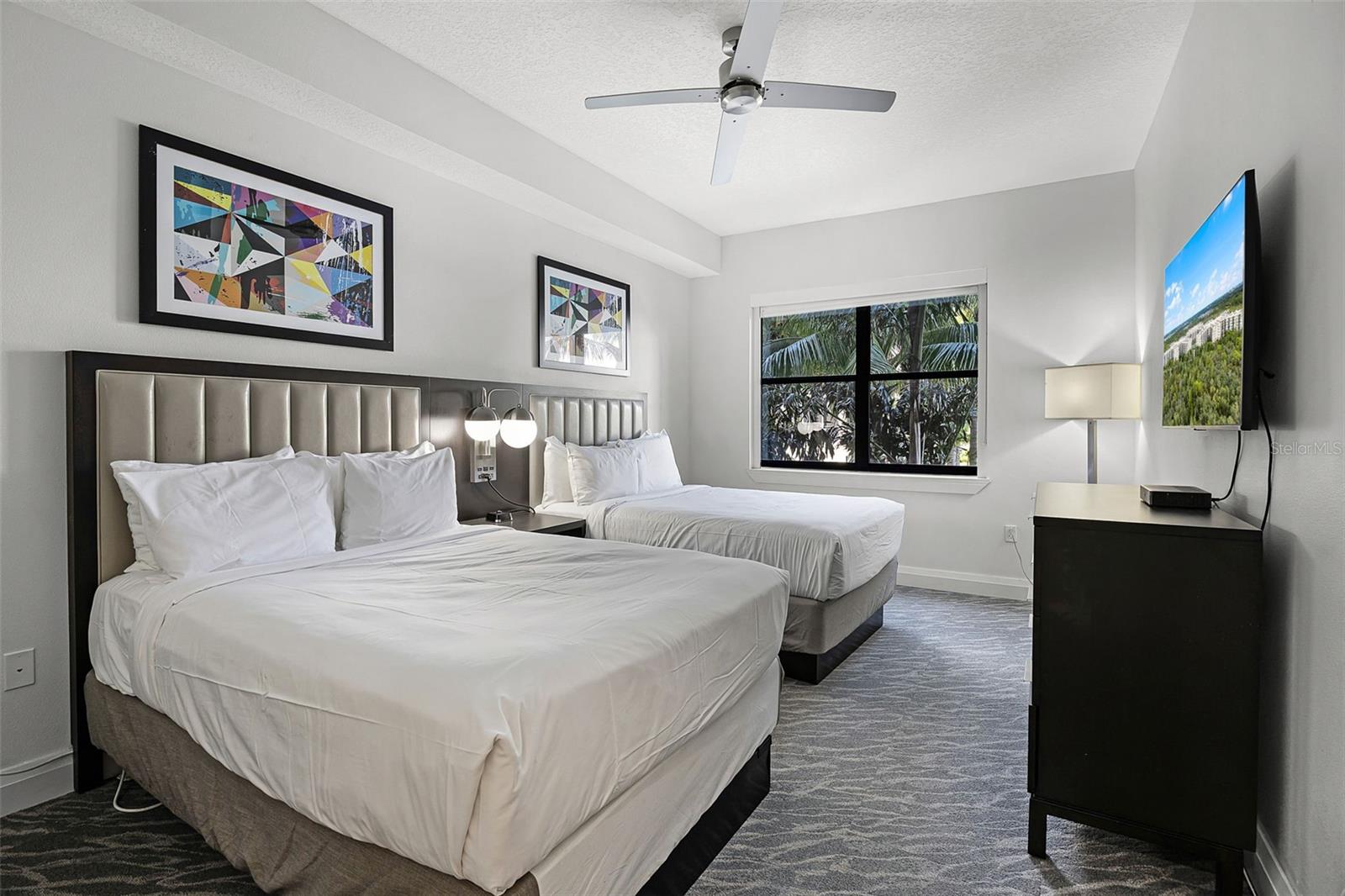 GROVE RESORT - Residential