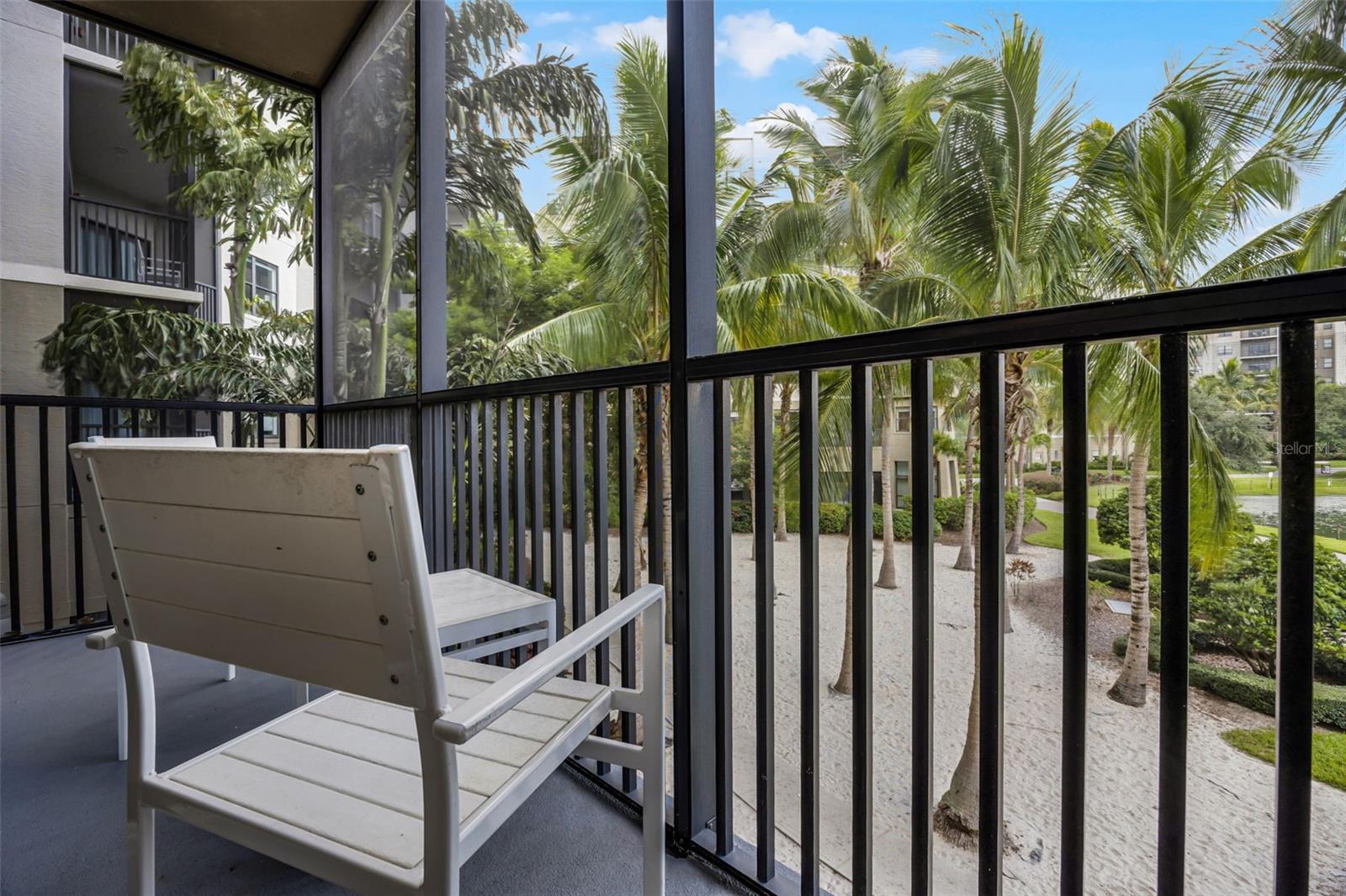 GROVE RESORT - Residential