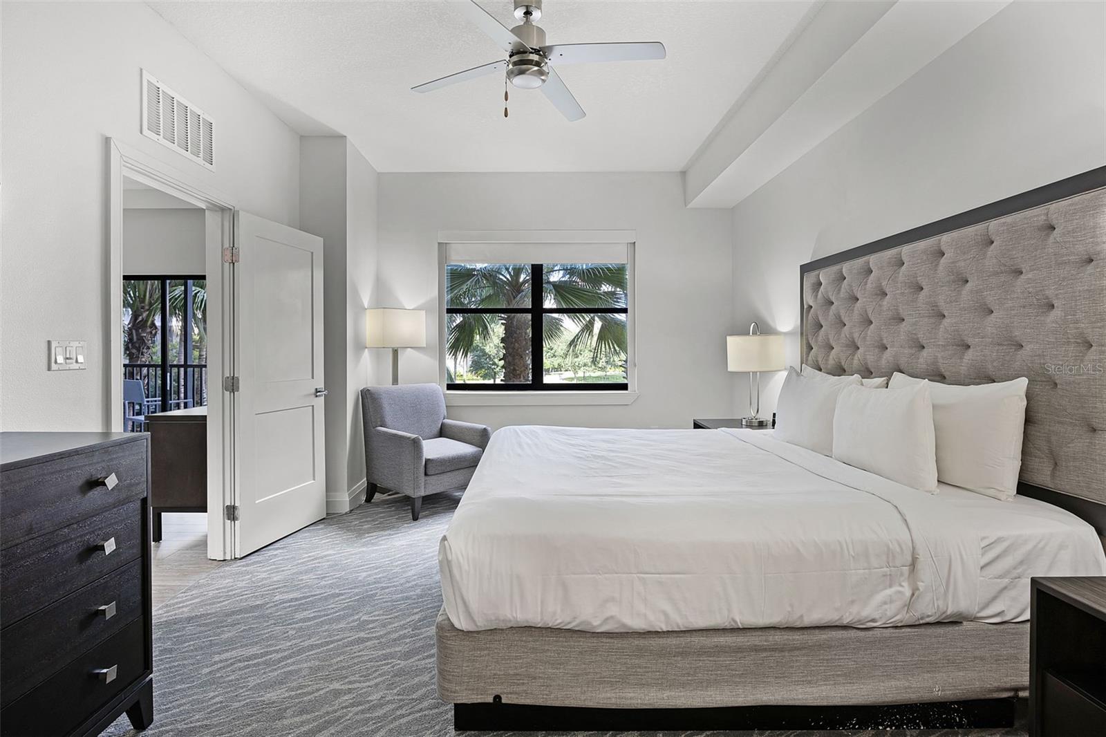 GROVE RESORT - Residential