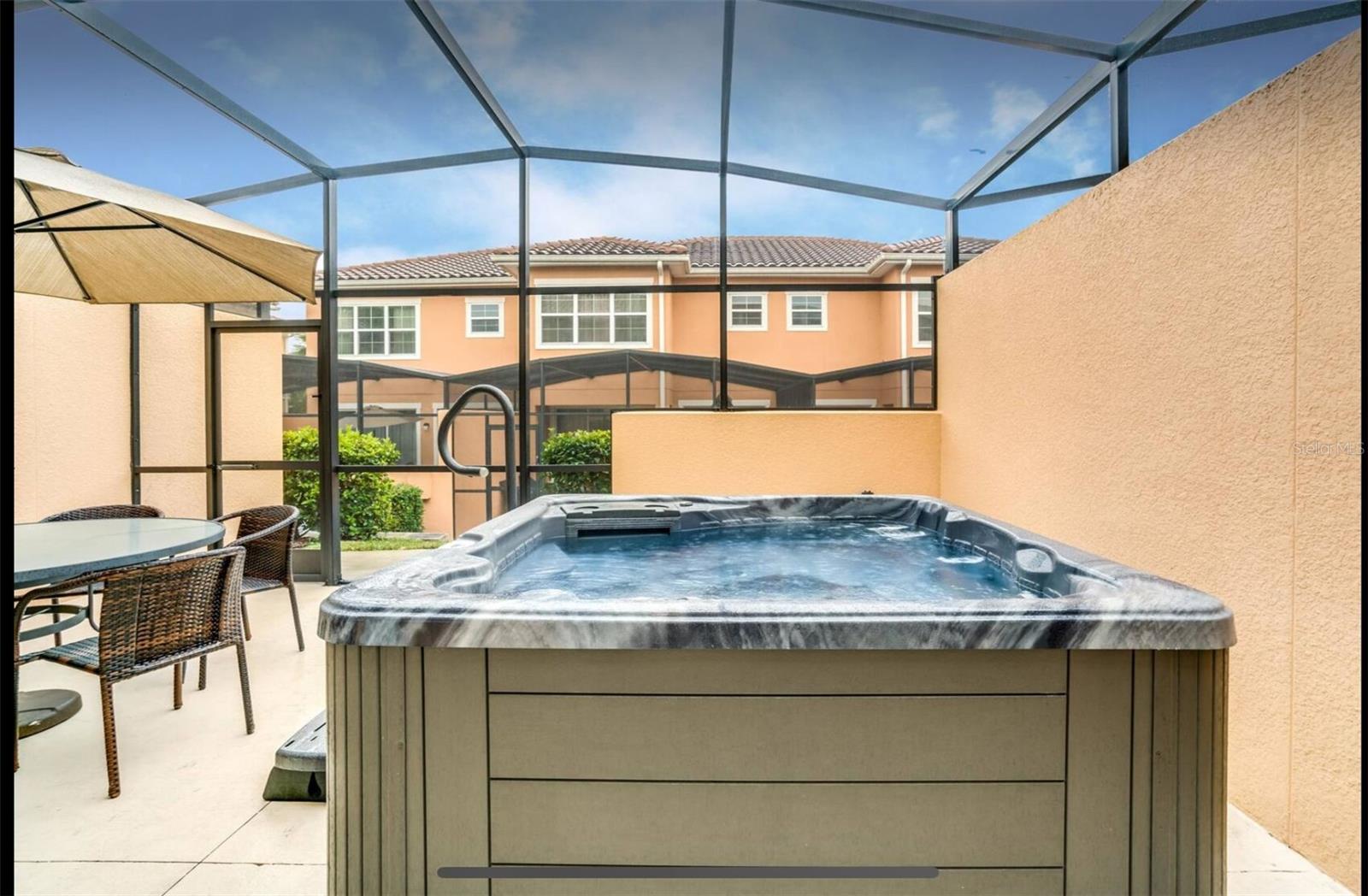 REGAL OAKS AT OLD TOWN - Residential