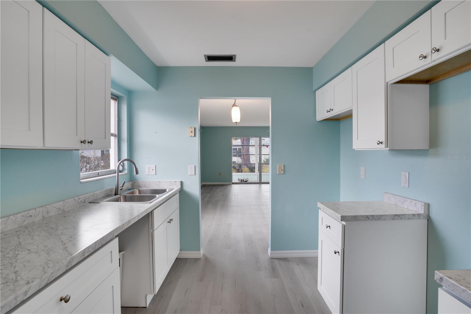 FAIRWINDS VILLAGE 1 - Residential