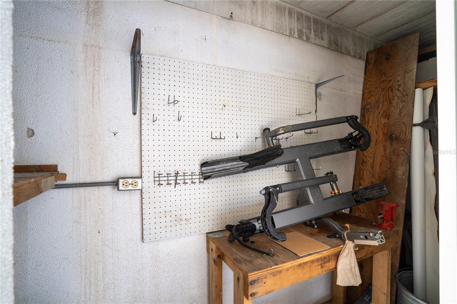 FAIRWINDS VILLAGE 1 - Residential