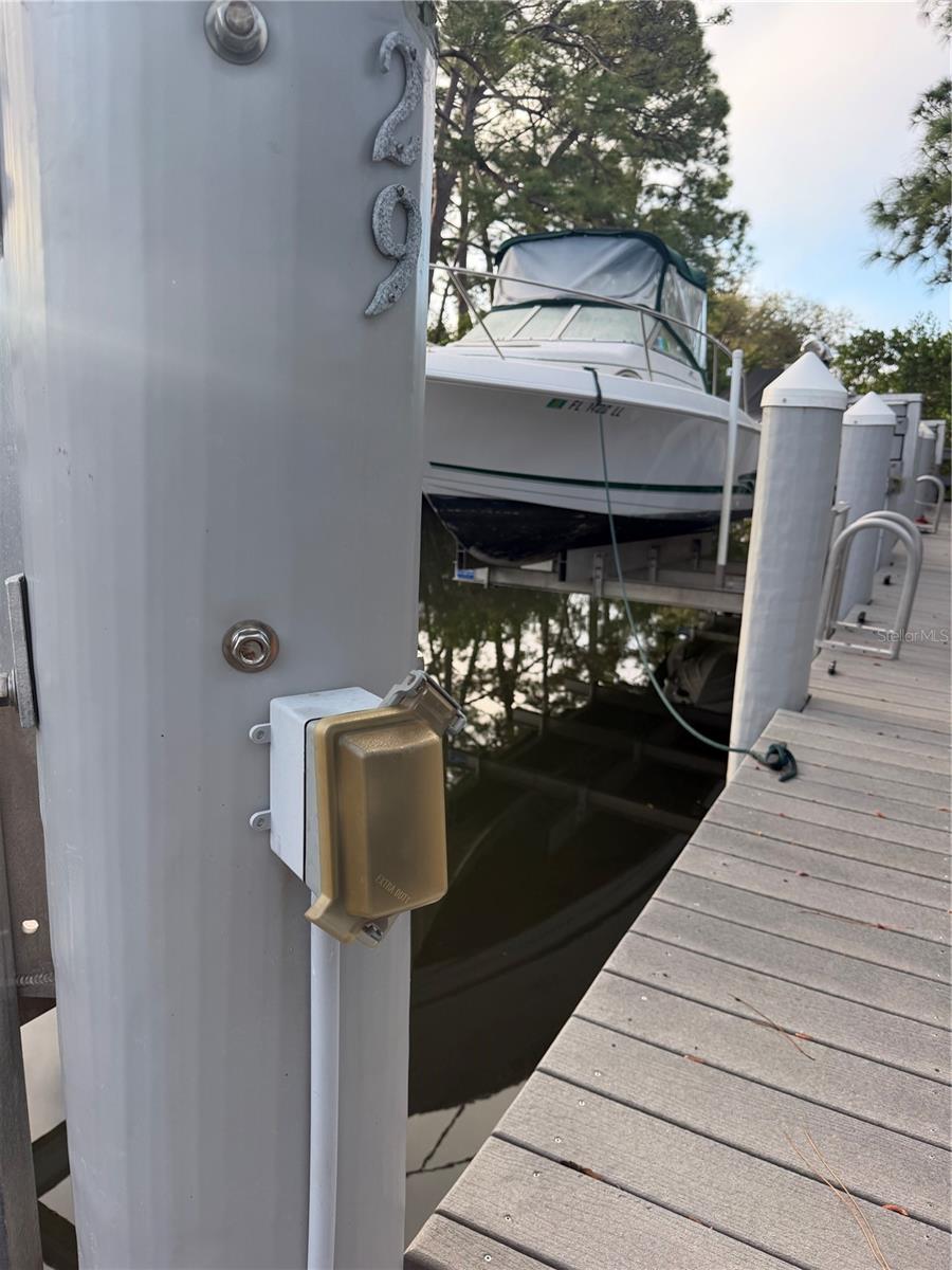 FAIRWINDS VILLAGE 1 - Residential