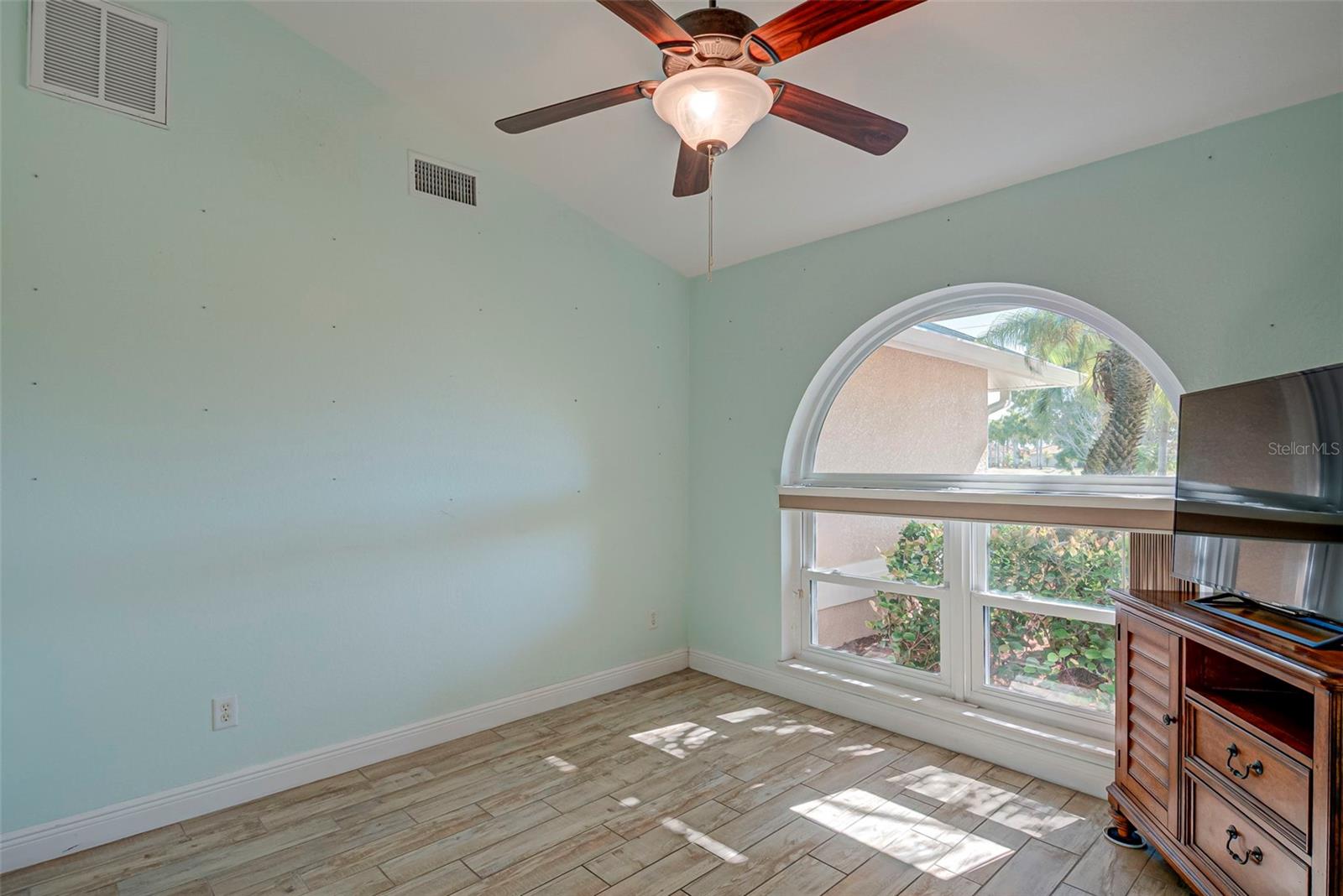 PUNTA GORDA ISLE SEC 21 - Residential