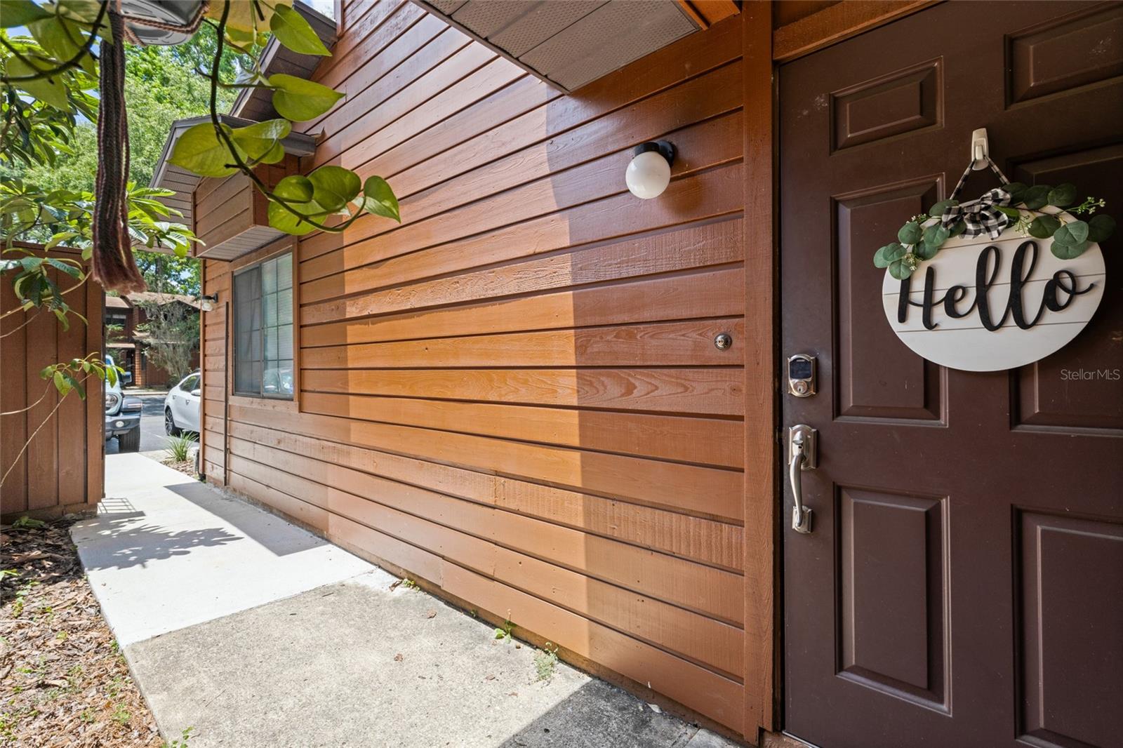 Photo 4 of 29 of 841 SW 55TH TERRACE townhome