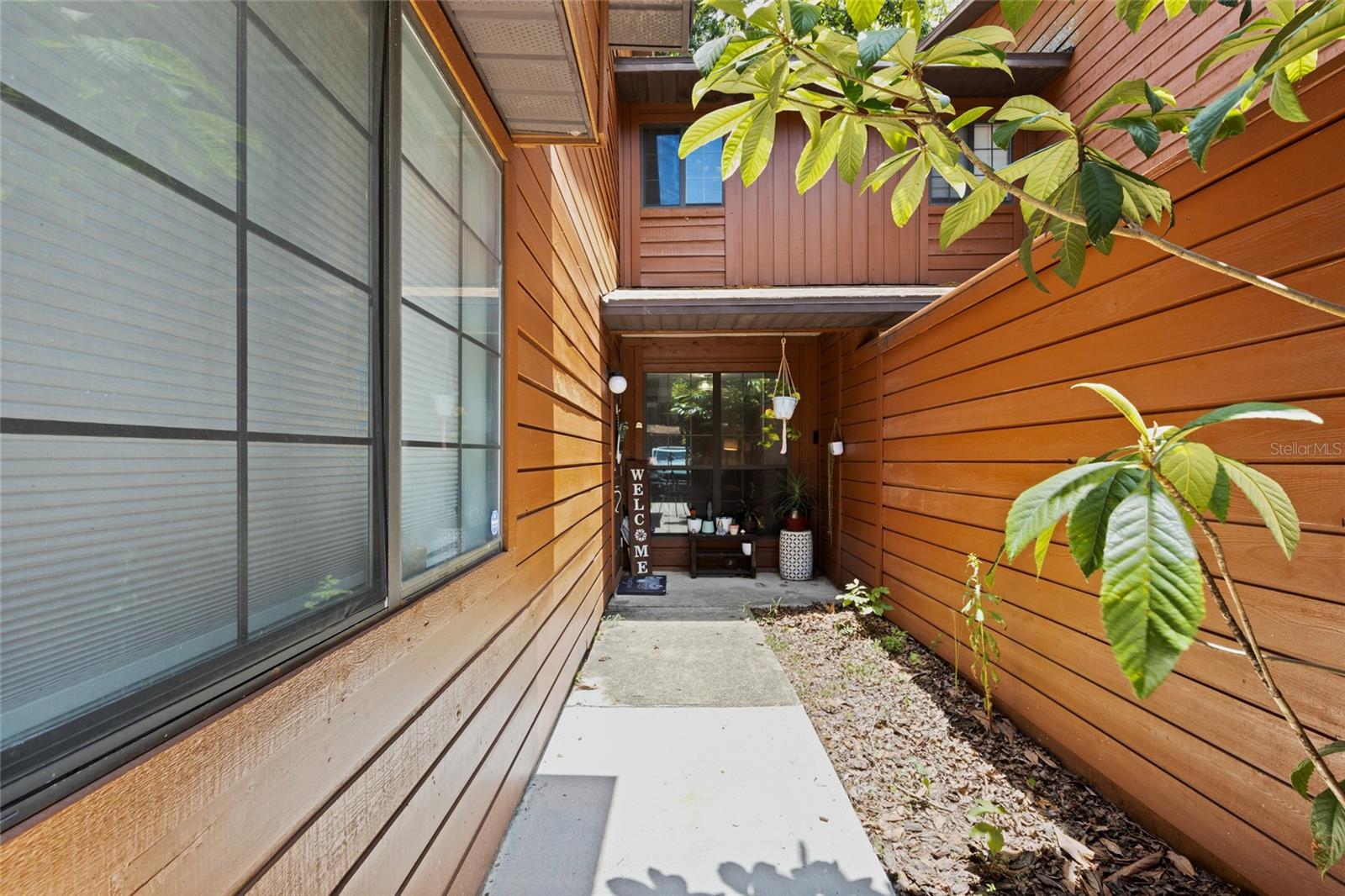Photo 2 of 29 of 841 SW 55TH TERRACE townhome
