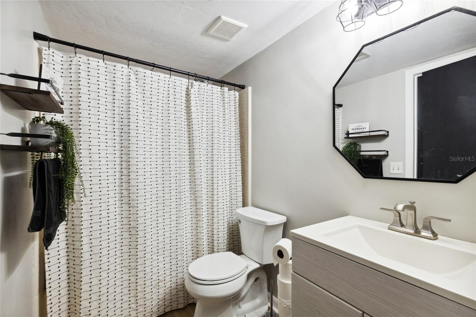 Photo 12 of 29 of 841 SW 55TH TERRACE townhome