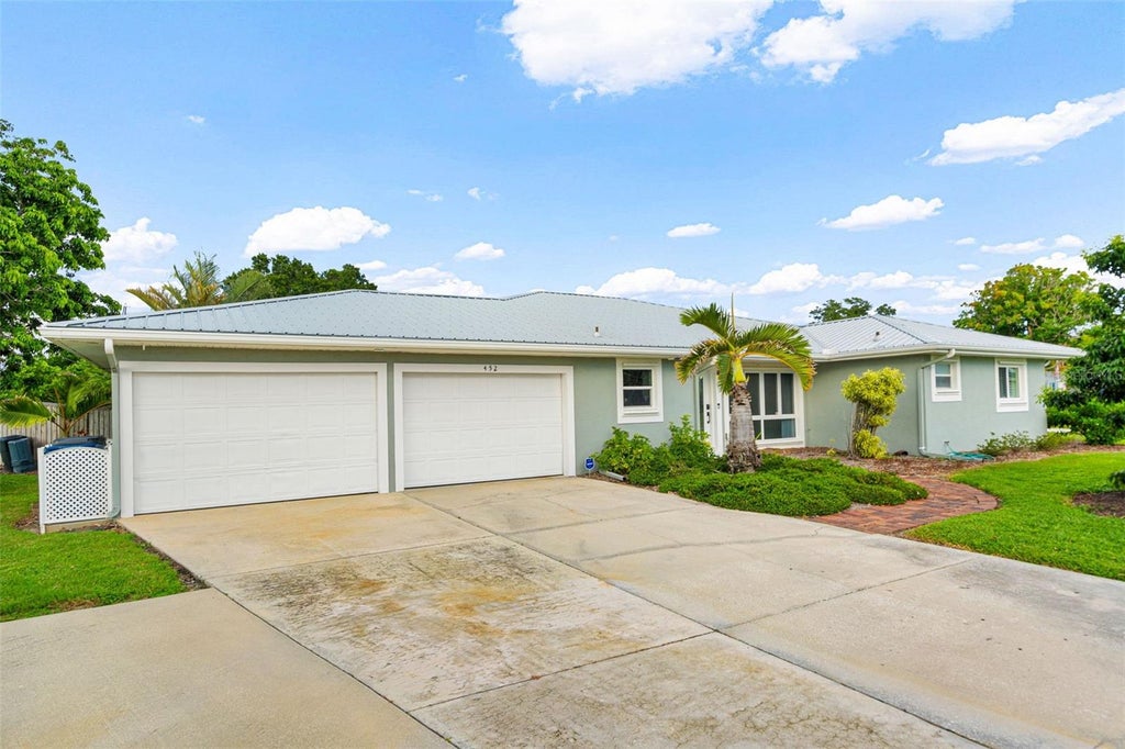Photo of 452 50th Street W, Palmetto, FL 34221 (MLS # A4705707)
