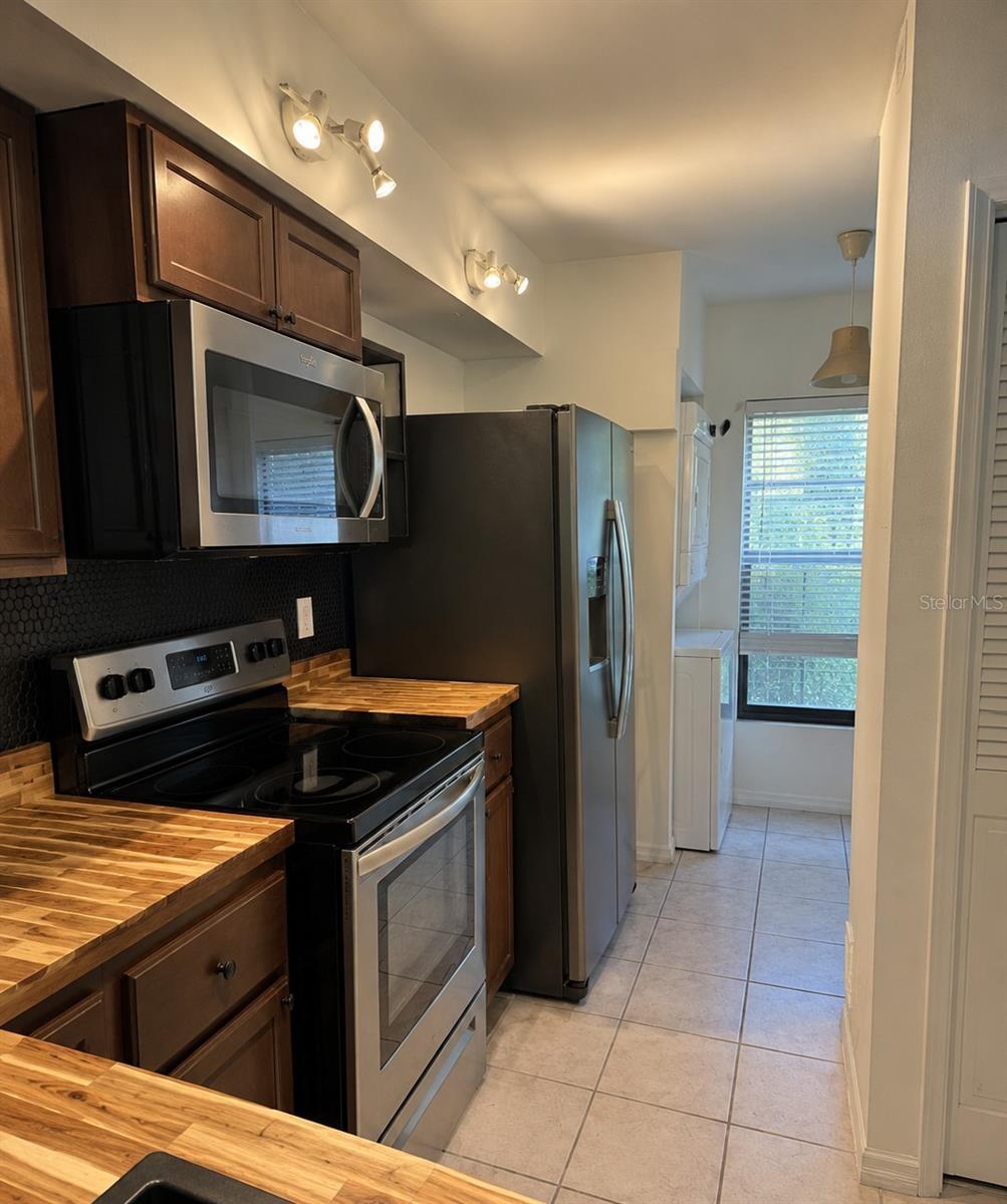 Photo of 2900 S Semoran Boulevard #B1, Orlando, FL 32822 (MLS # S5157053)