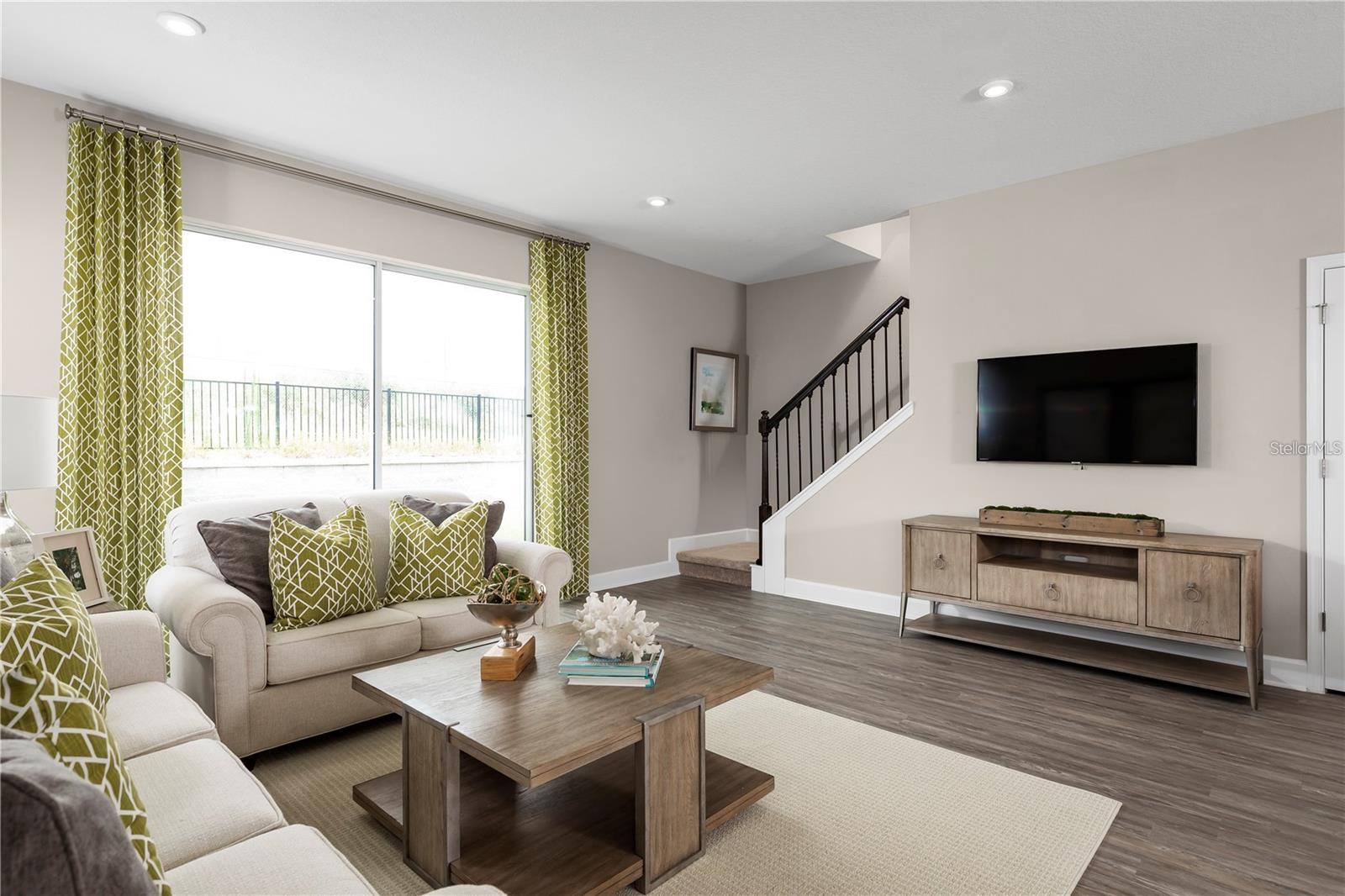 6712 CEDAR LANDING CIRCLE