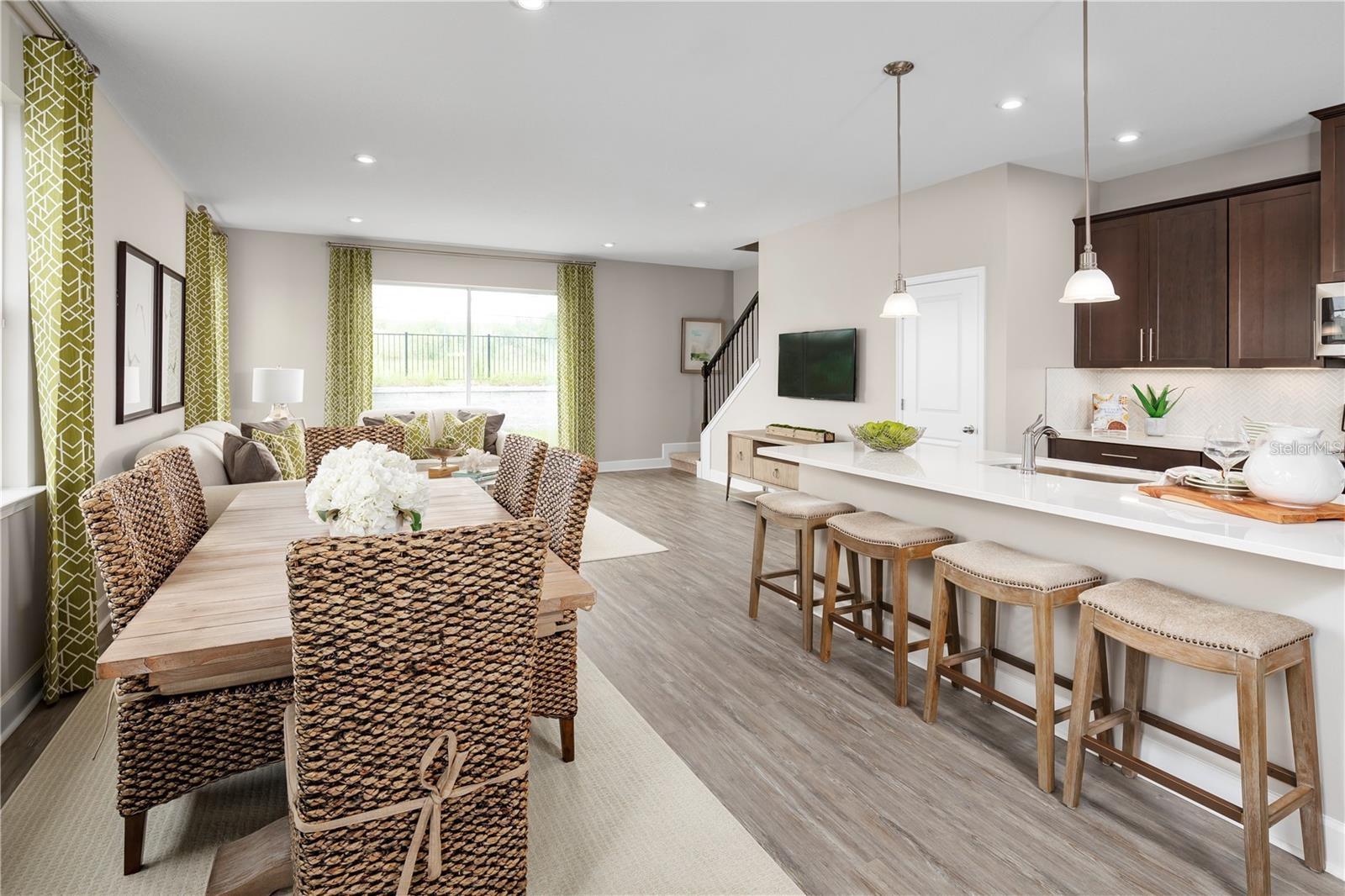 6712 CEDAR LANDING CIRCLE