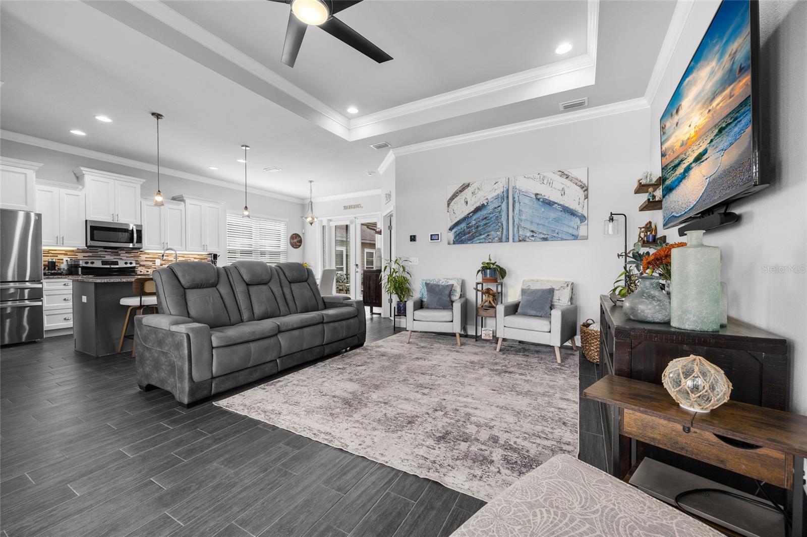 OAKMONT - Residential