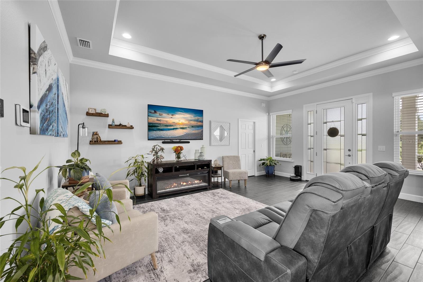 OAKMONT - Residential