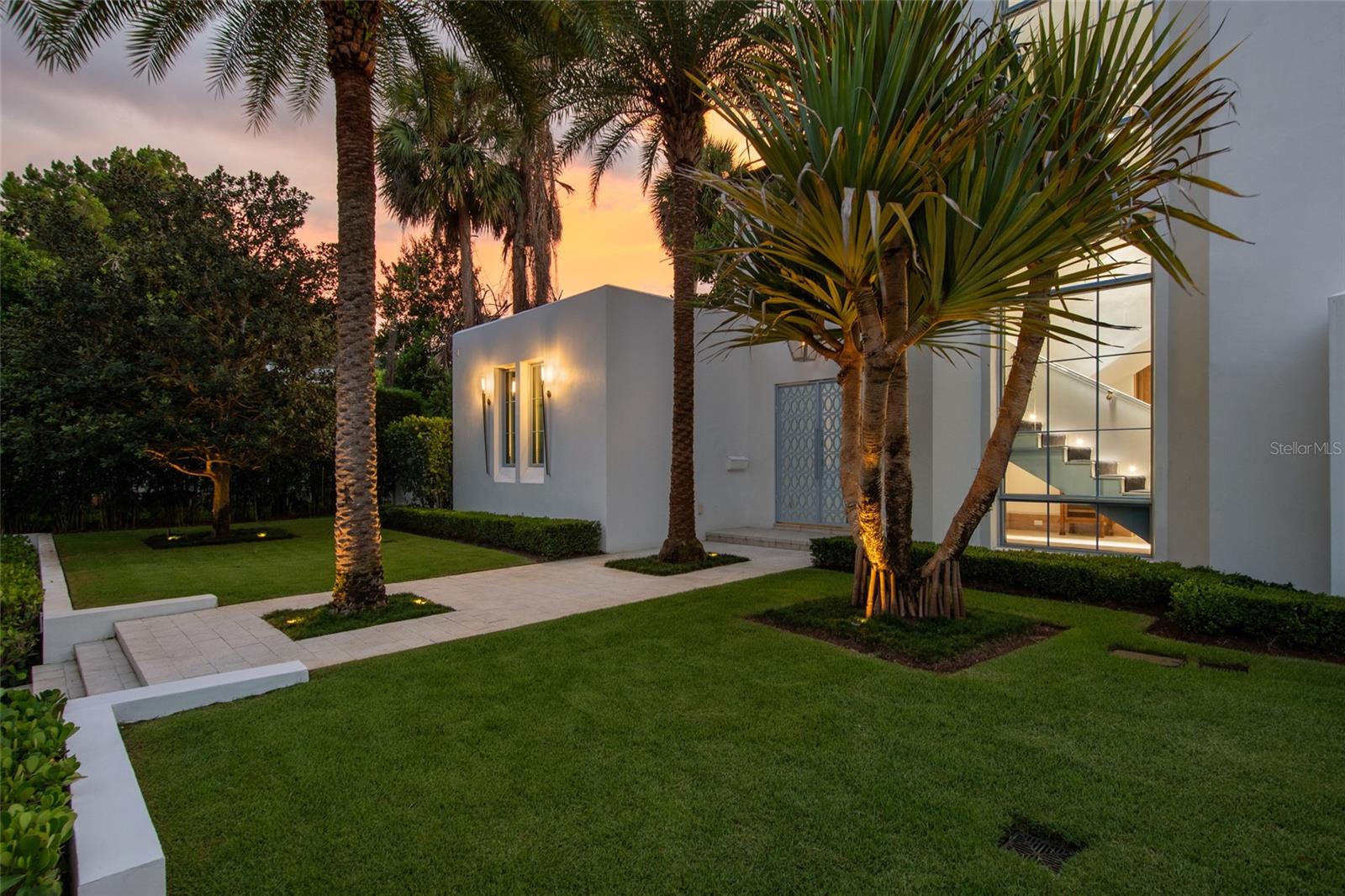 VALENCIA TERRACE - Residential