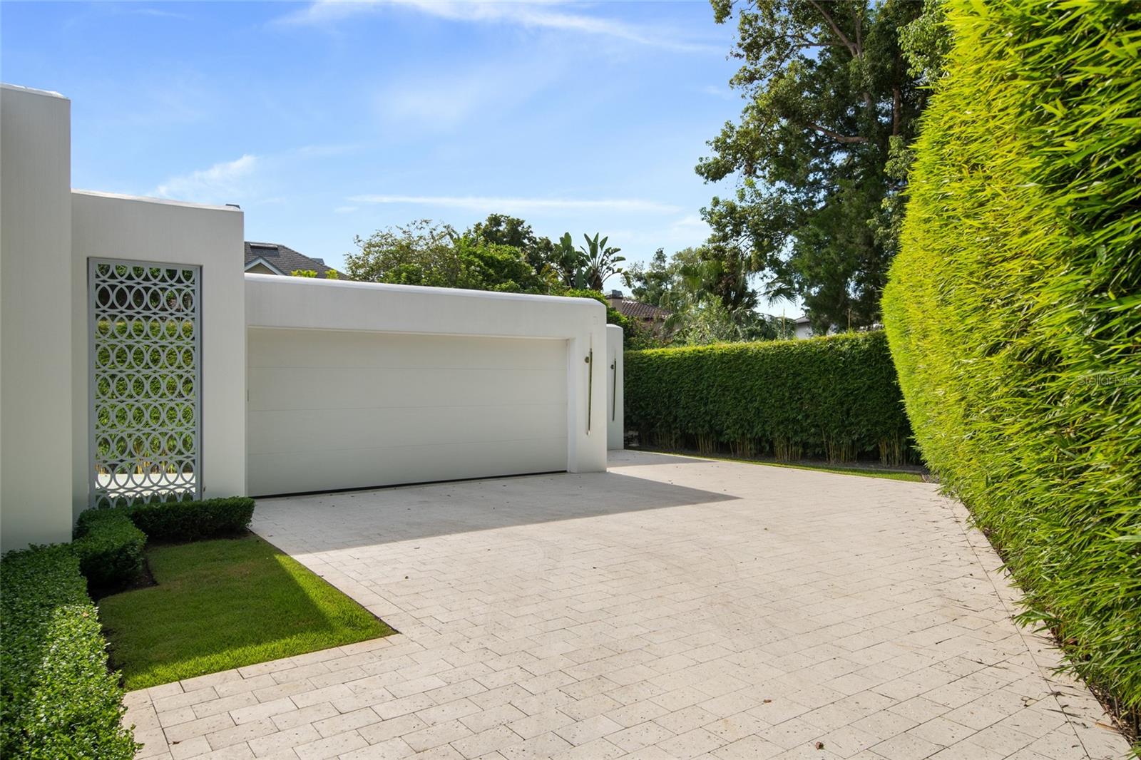 VALENCIA TERRACE - Residential