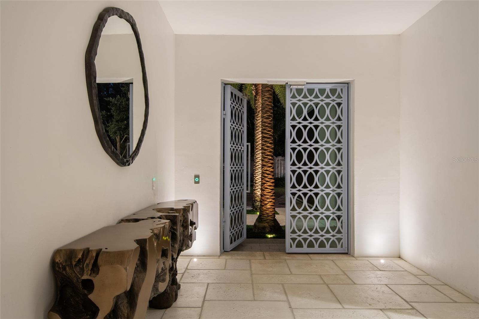 VALENCIA TERRACE - Residential