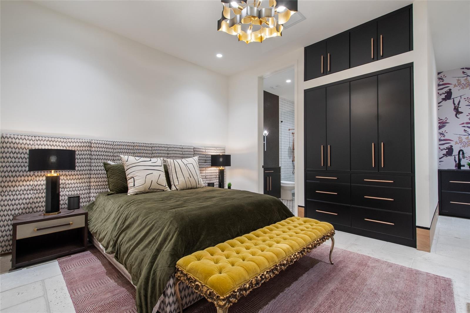 VALENCIA TERRACE - Residential