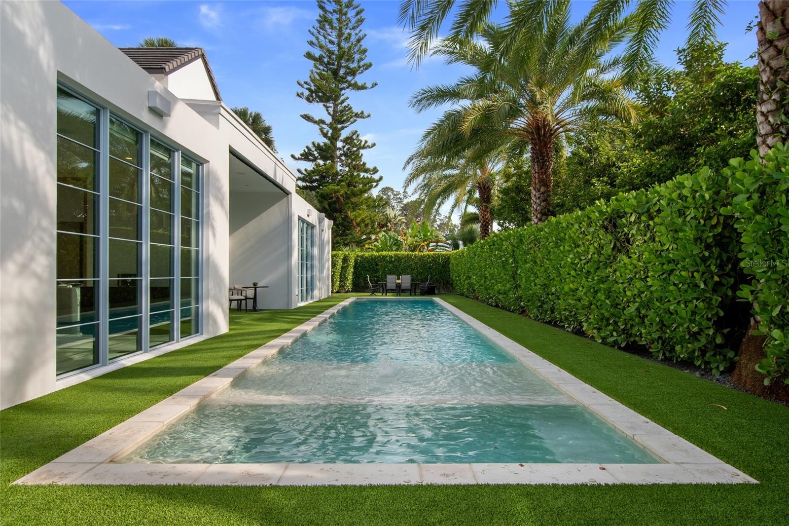 VALENCIA TERRACE - Residential