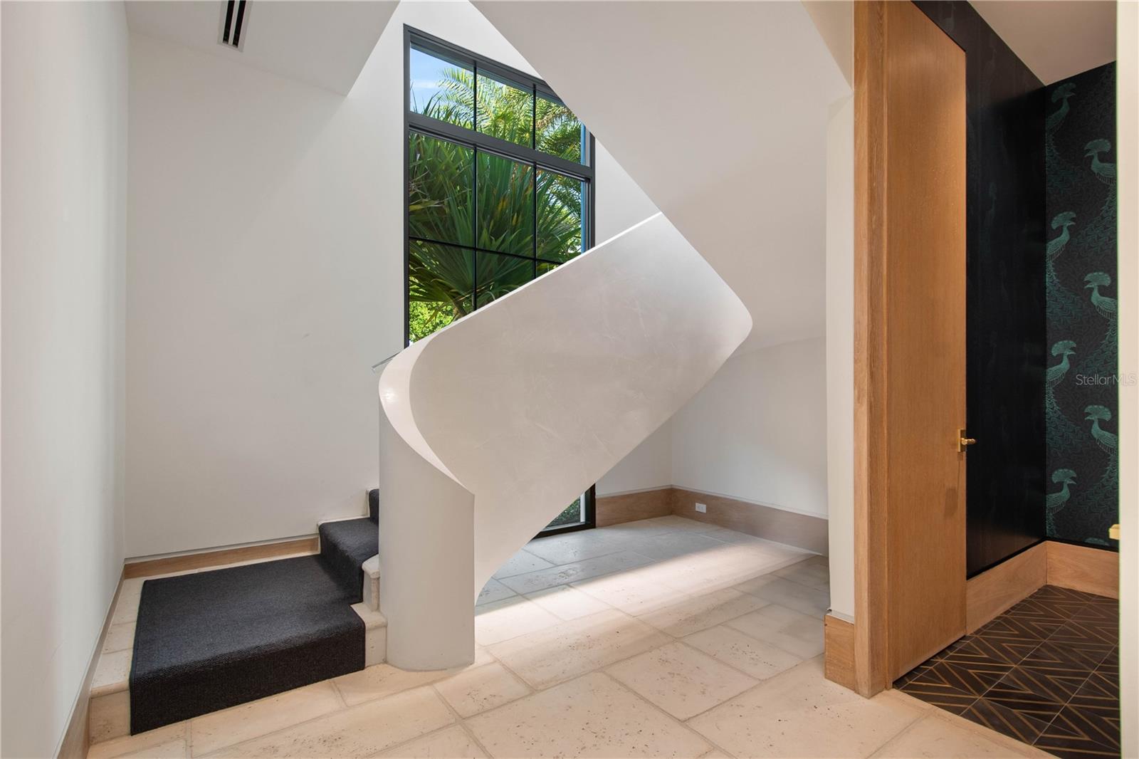 VALENCIA TERRACE - Residential