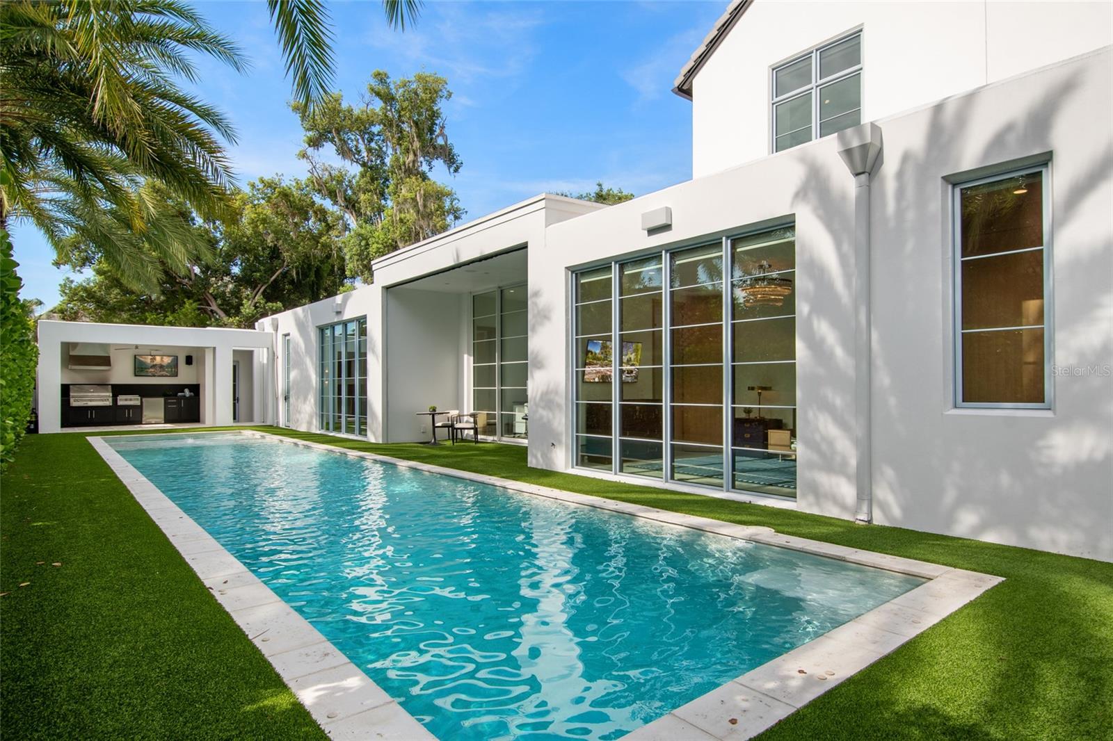 VALENCIA TERRACE - Residential