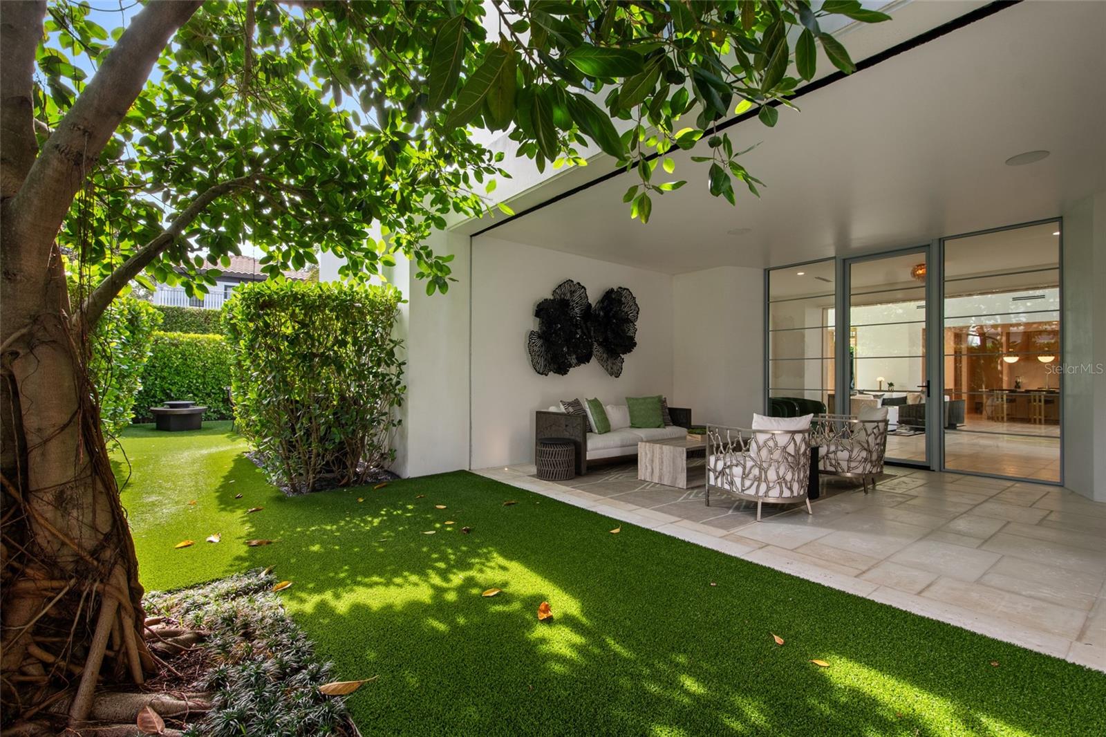 VALENCIA TERRACE - Residential