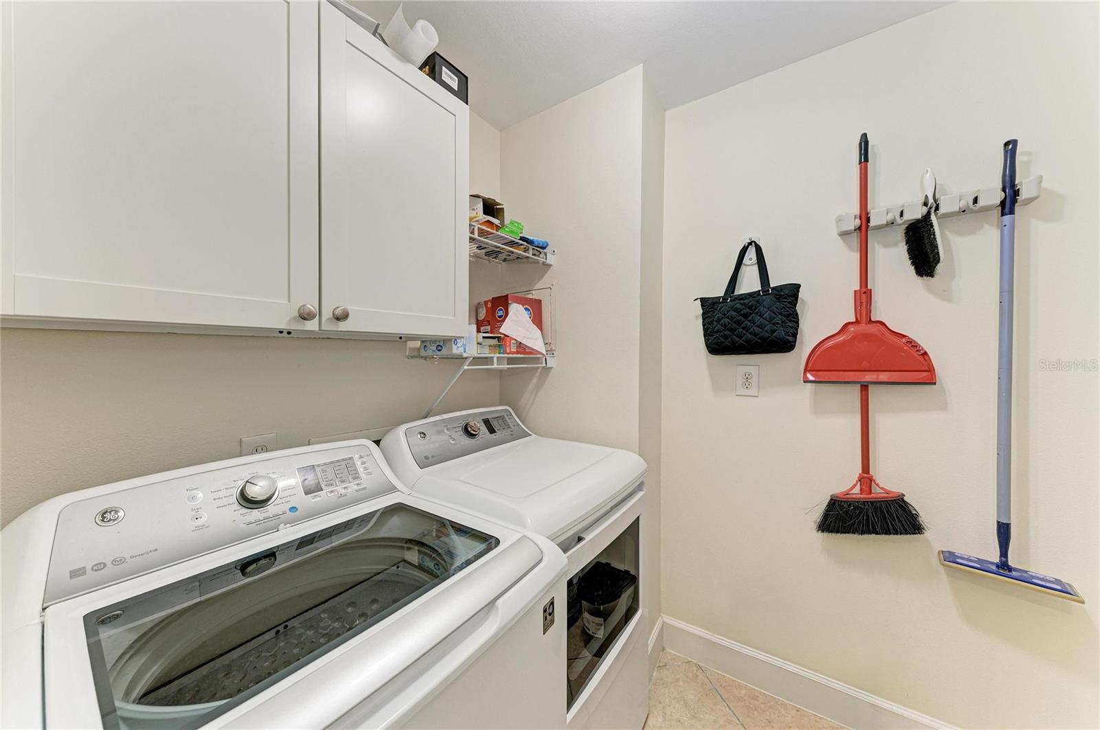 RIVER DANCE - Residential