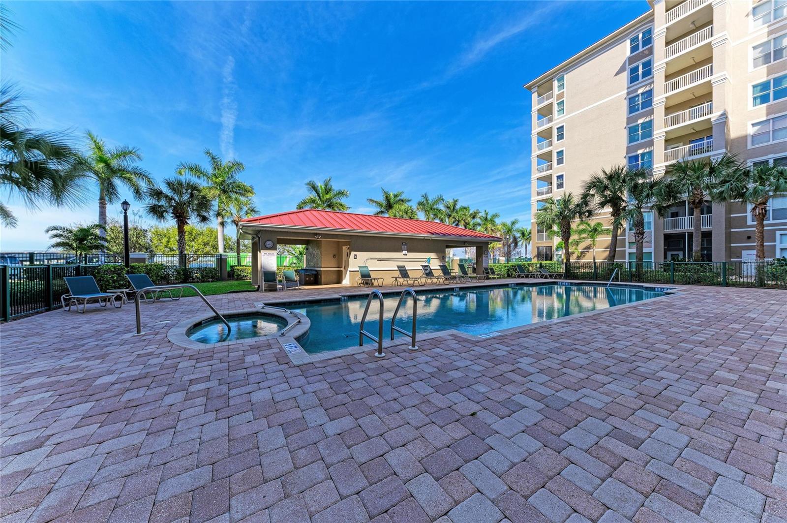 RIVER DANCE - Residential