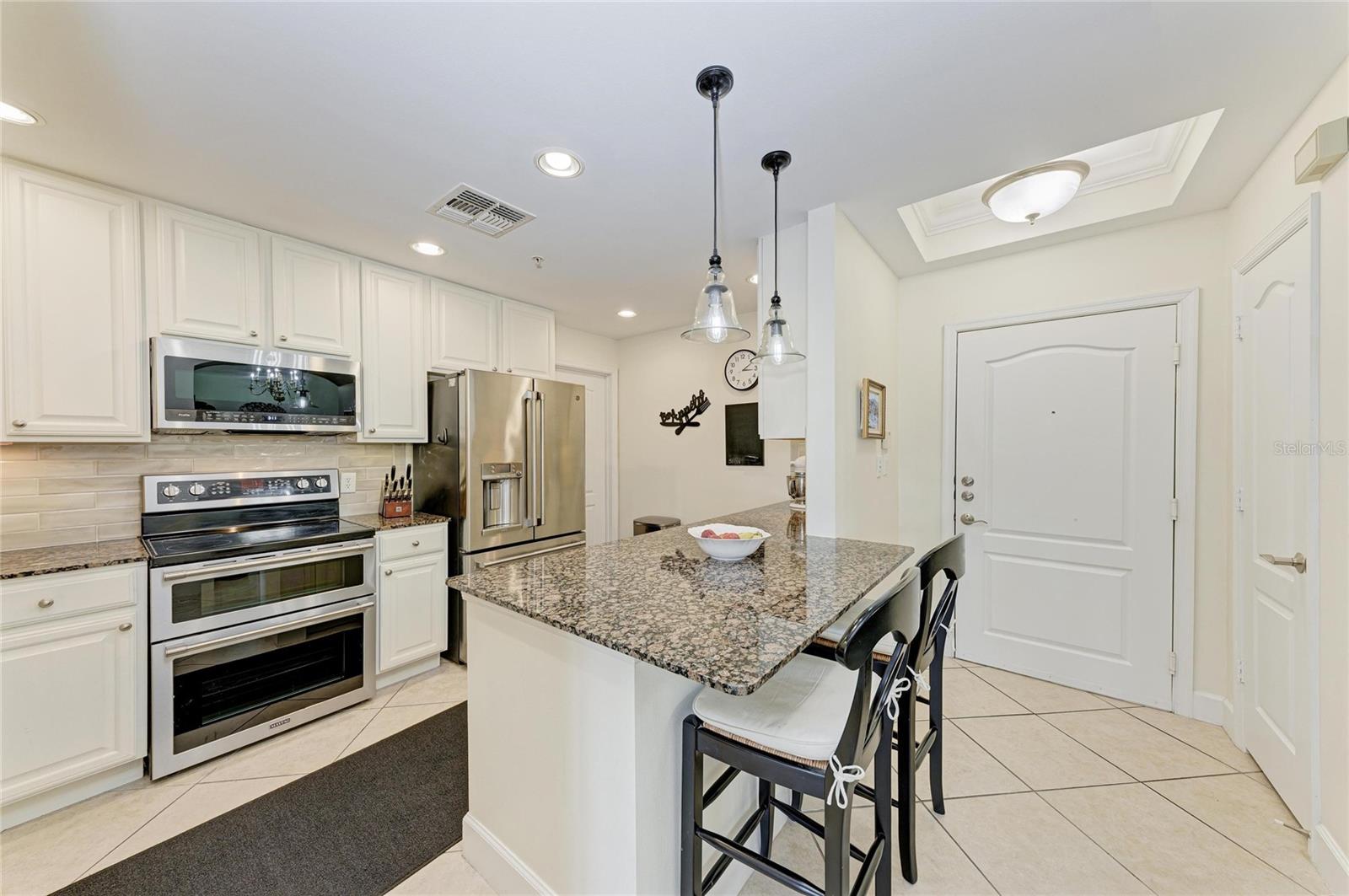 RIVER DANCE - Residential