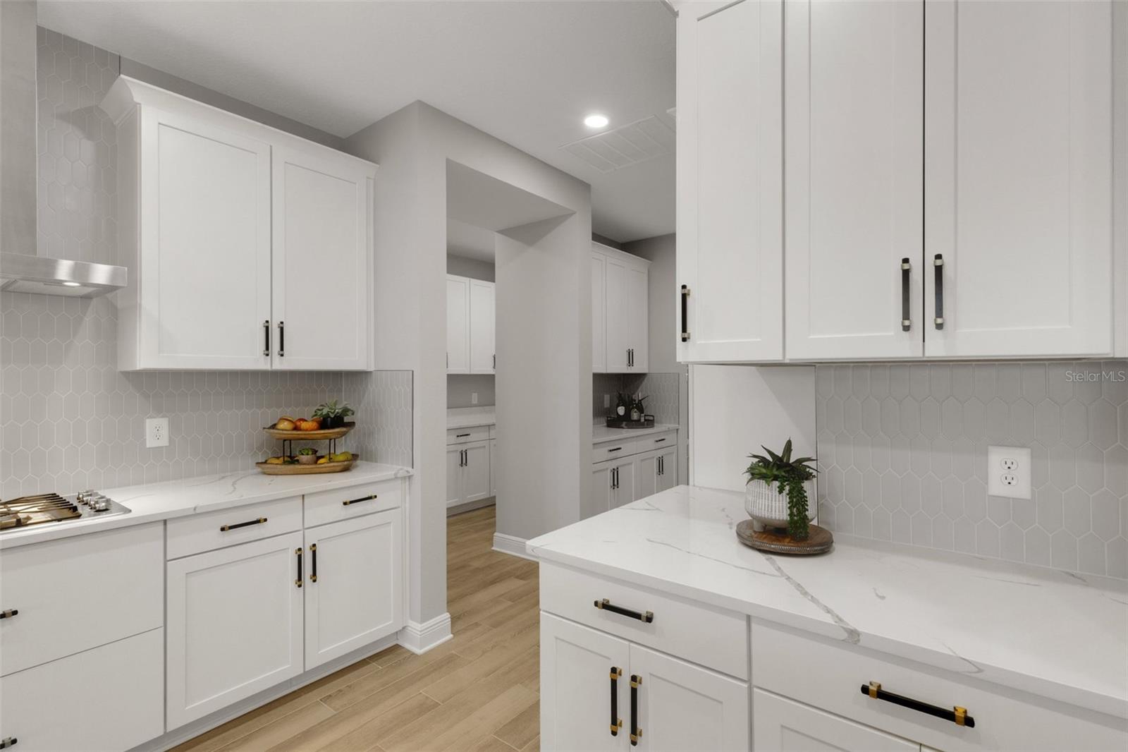 SWEETWATER AT LAKEWOOD RANCH PH I & II - Residential