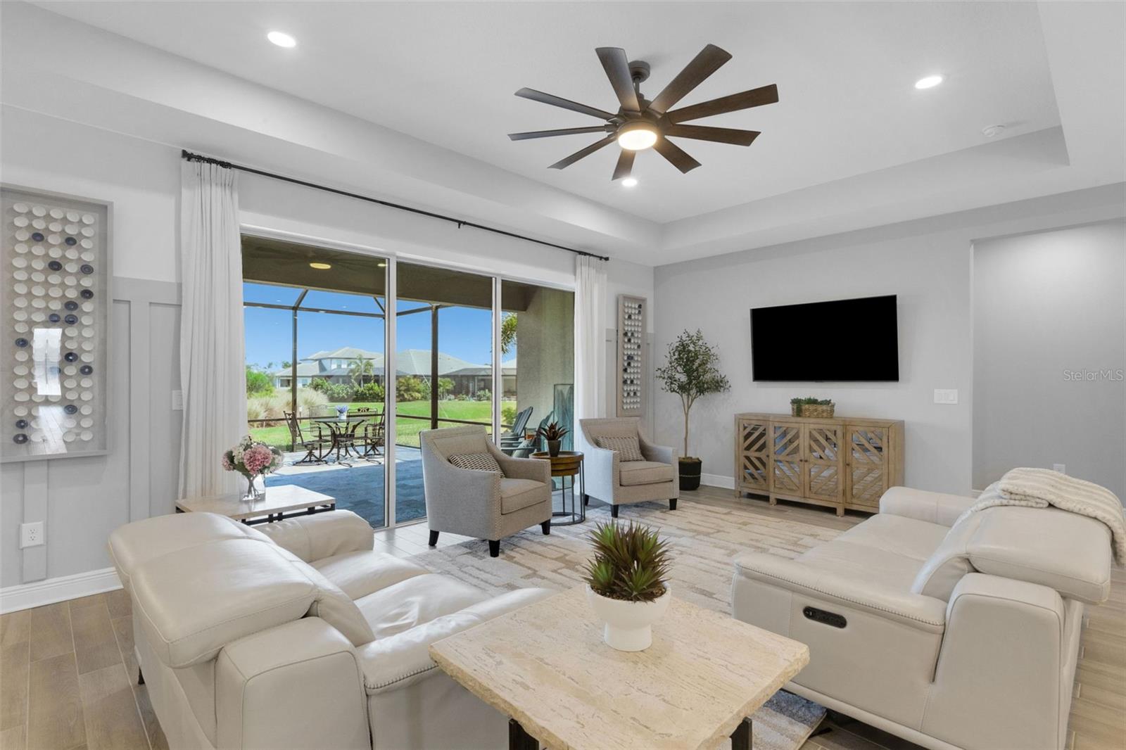 SWEETWATER AT LAKEWOOD RANCH PH I & II - Residential