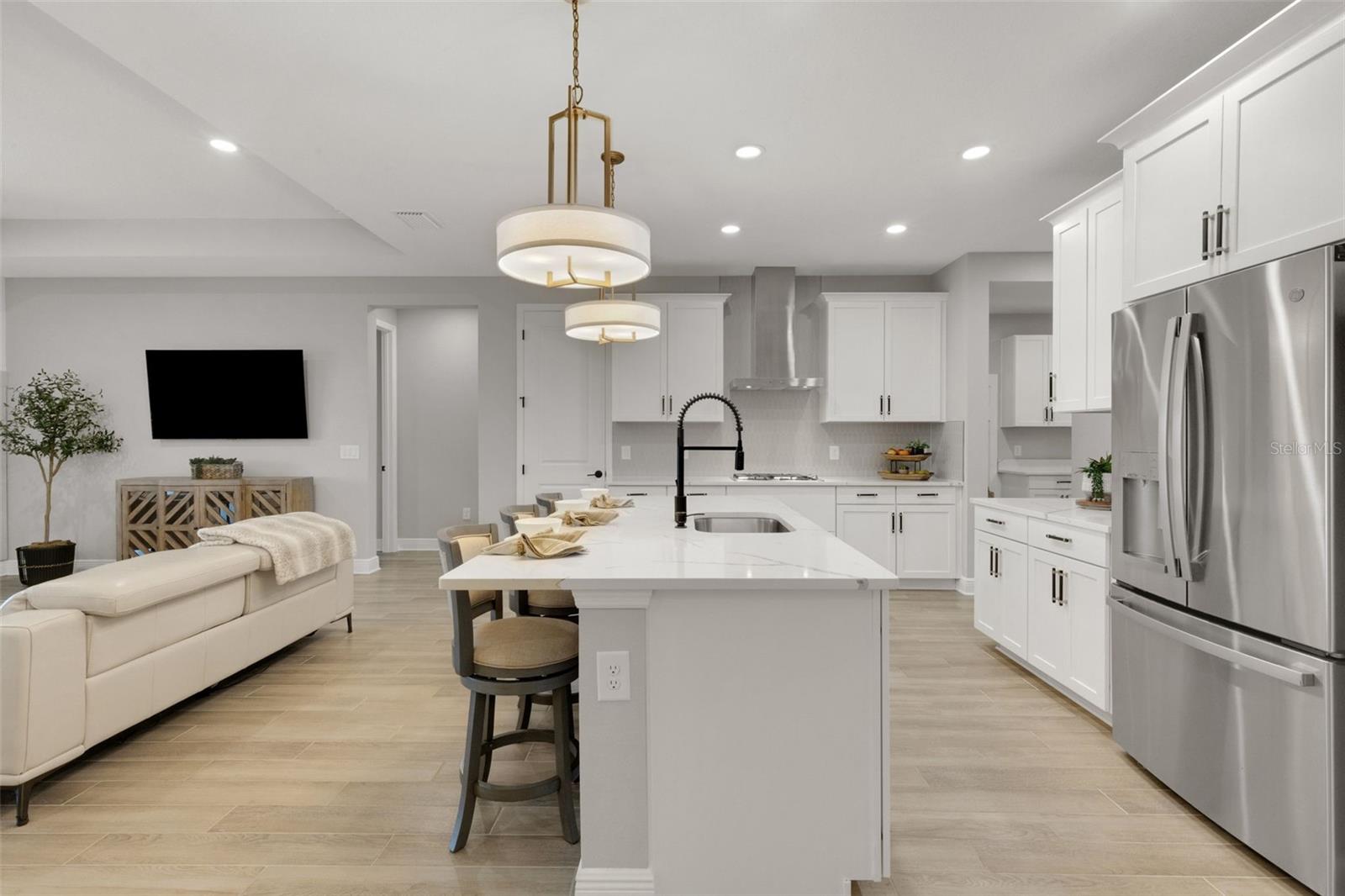 SWEETWATER AT LAKEWOOD RANCH PH I & II - Residential