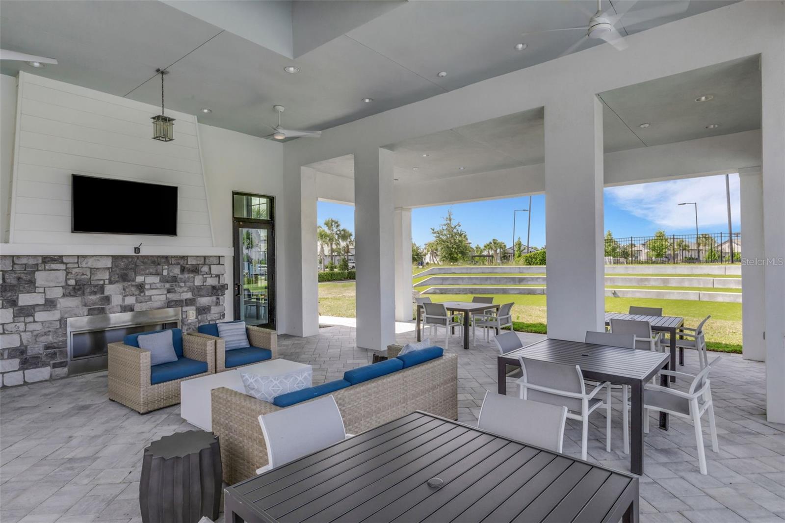 SWEETWATER AT LAKEWOOD RANCH PH I & II - Residential