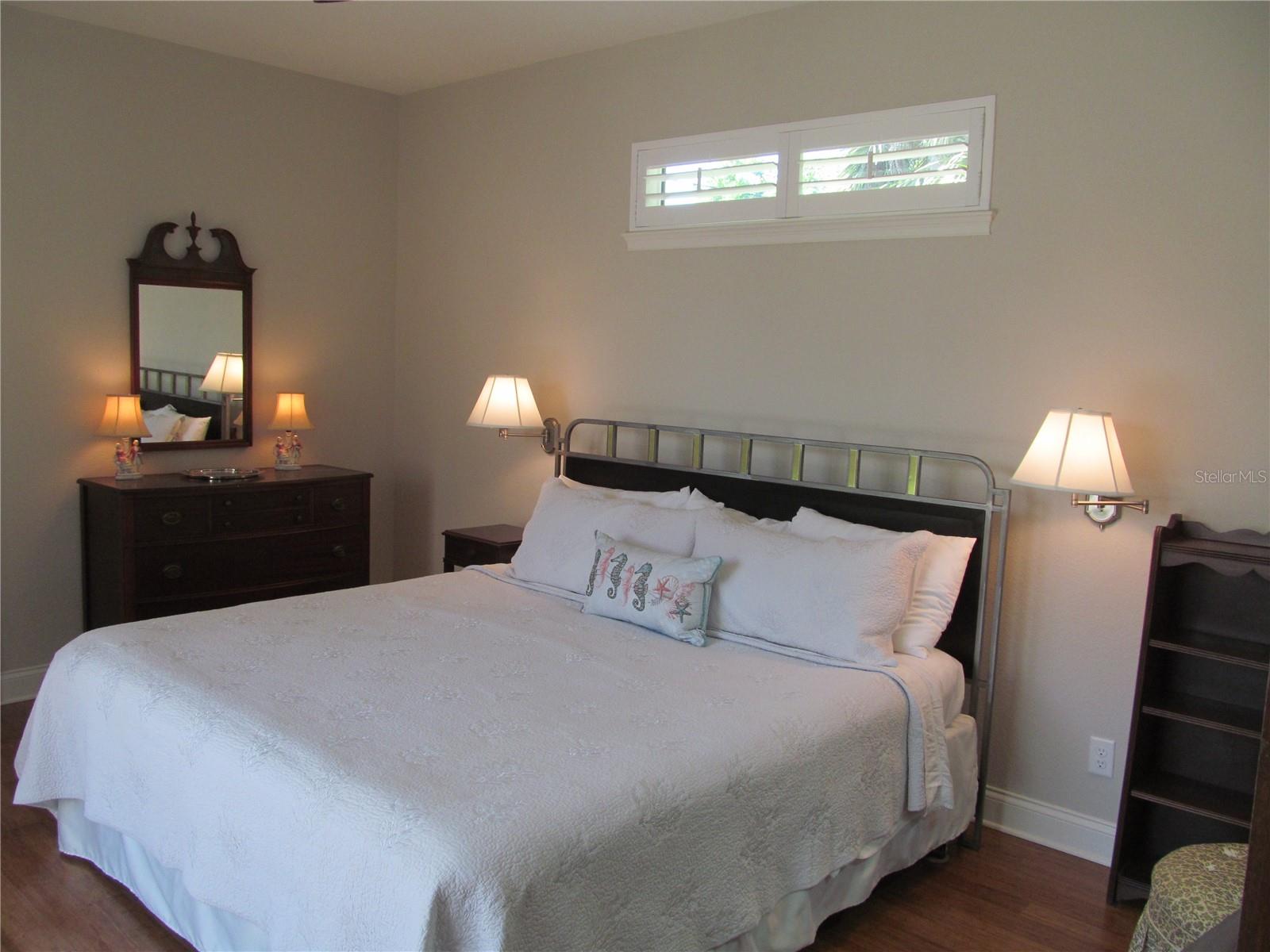 VENEZIA PARK SEC OF VENICE - Residential